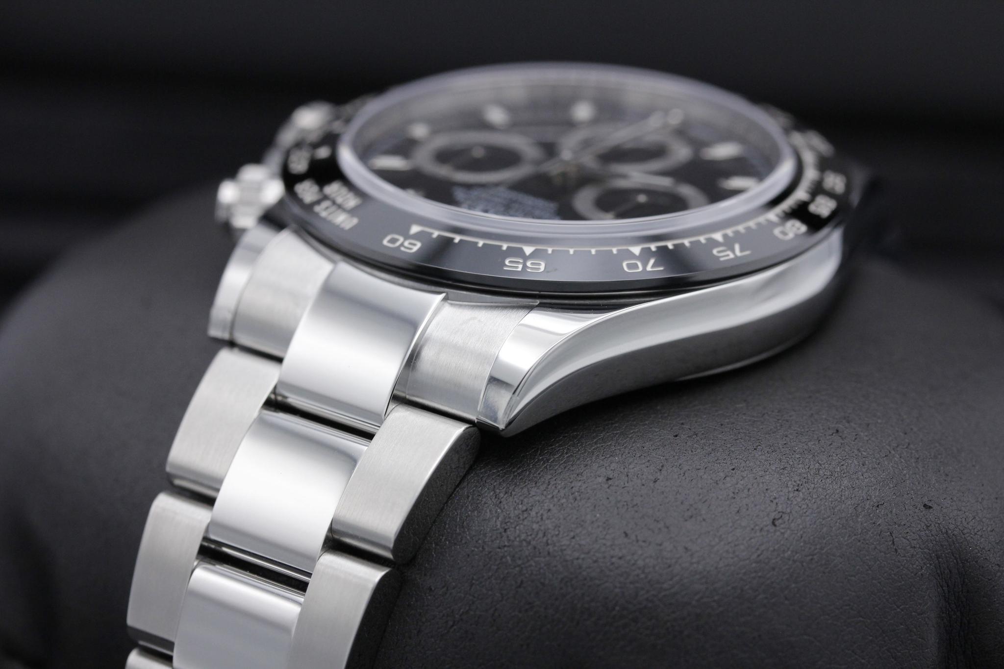 Watch Image 5