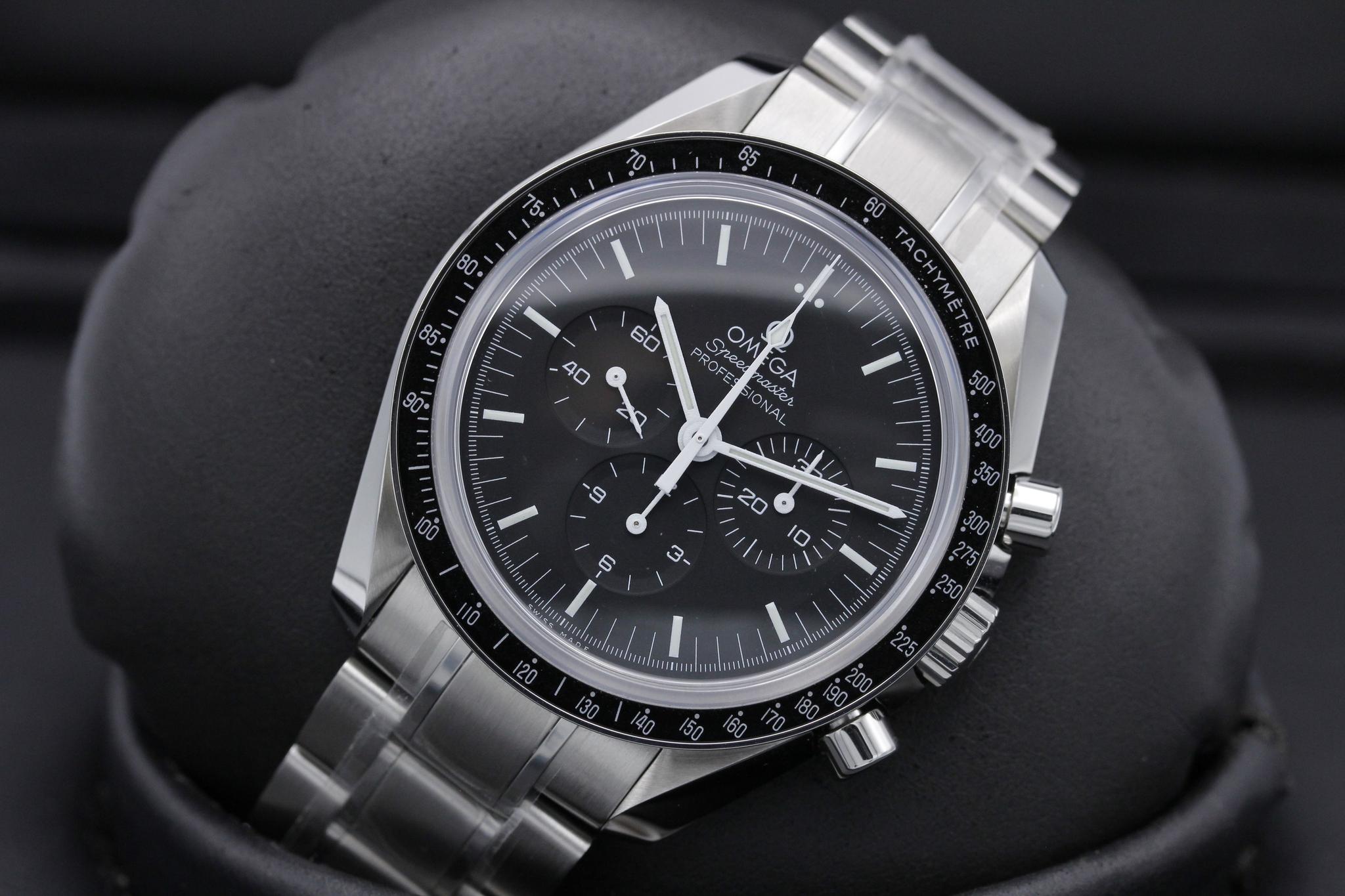 Watch Image 10