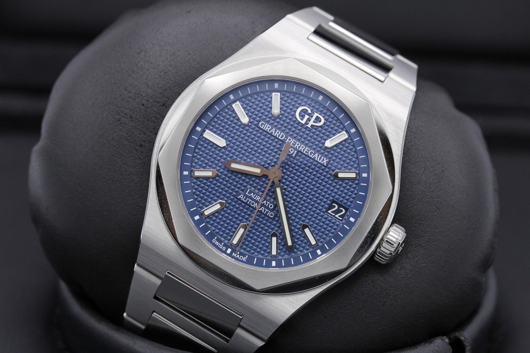 Watch Image 10