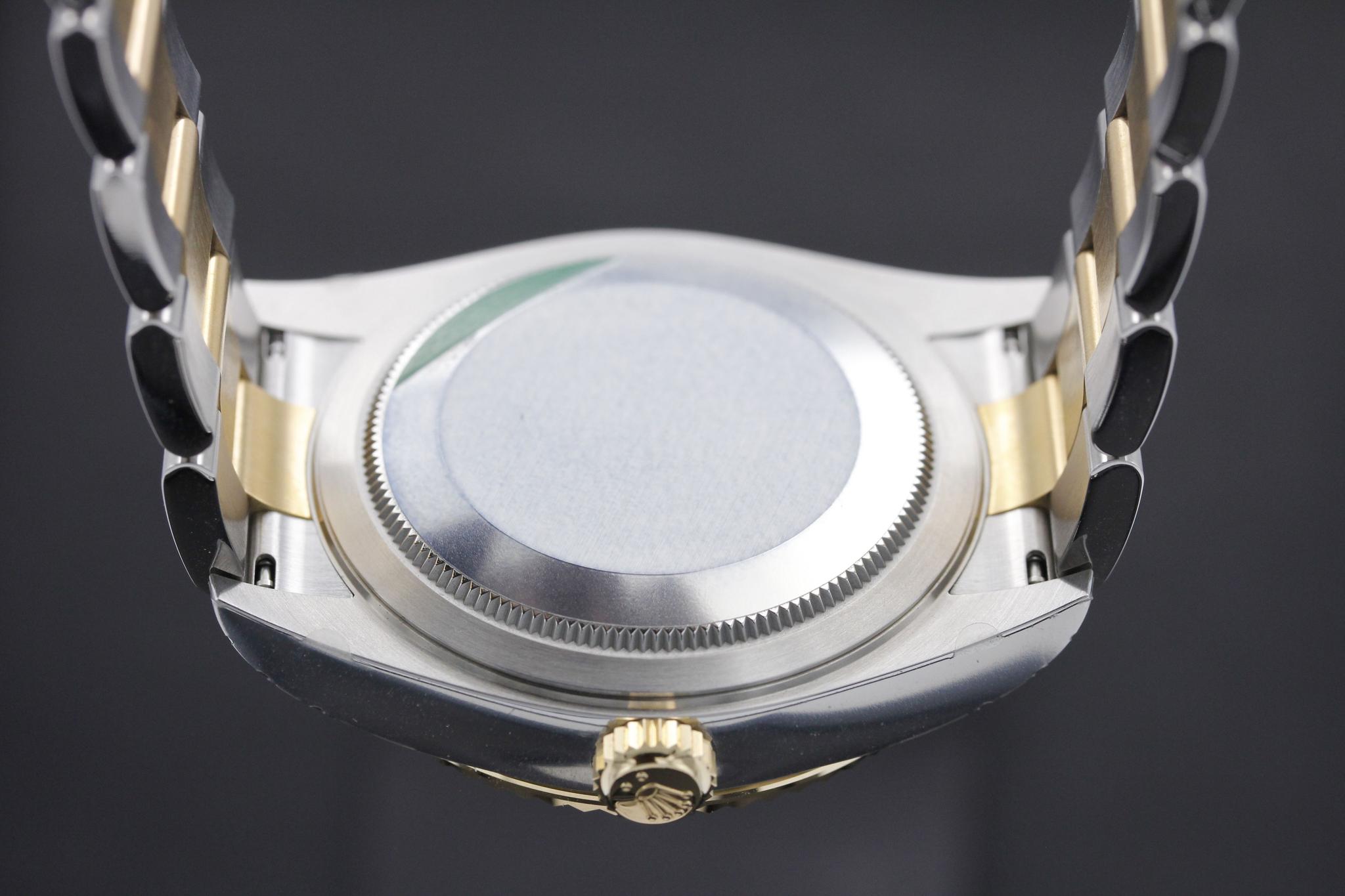 Watch Image 7