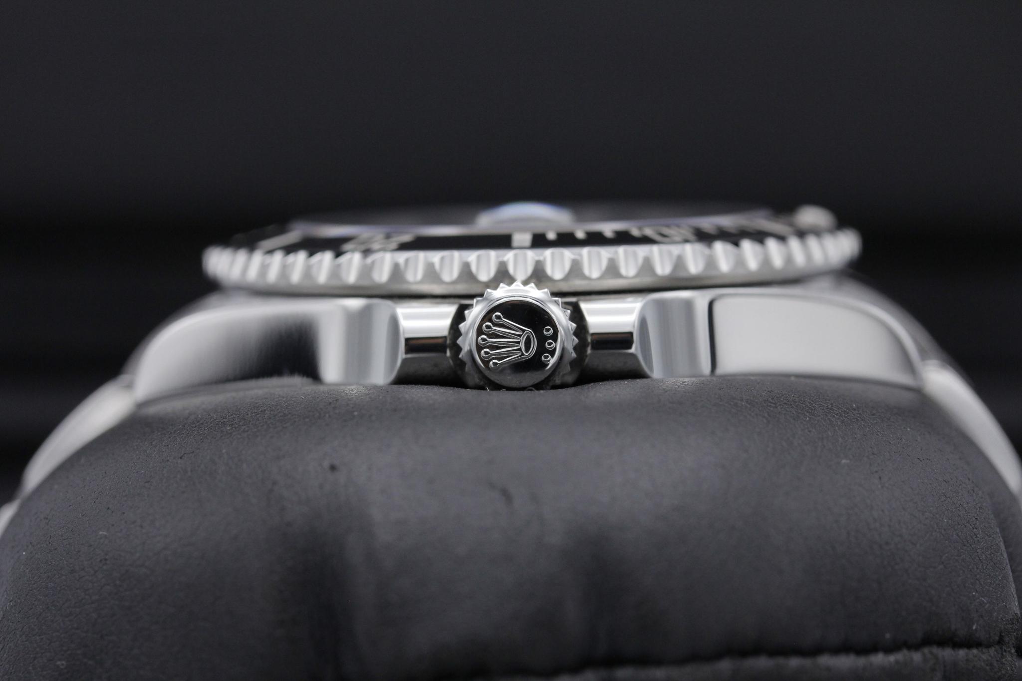 Watch Image 3