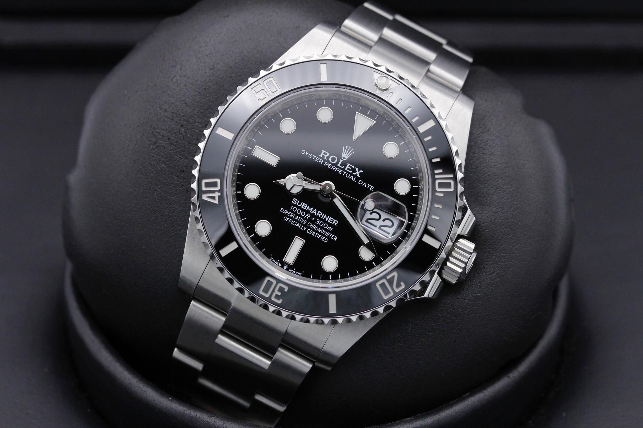 Watch Image 9