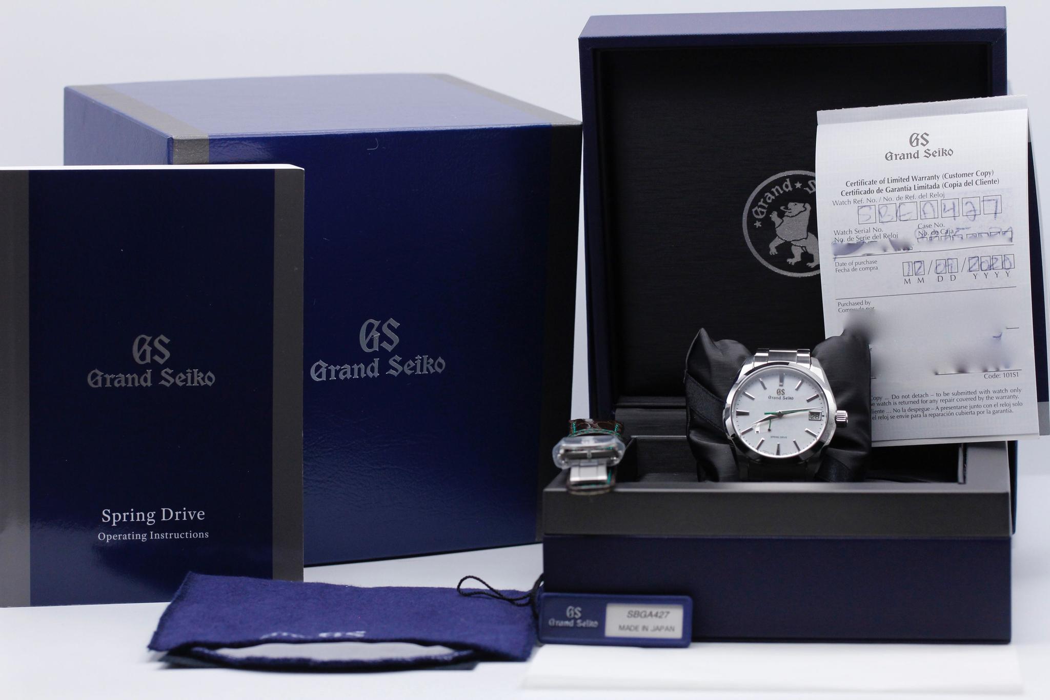 Watch Image 11