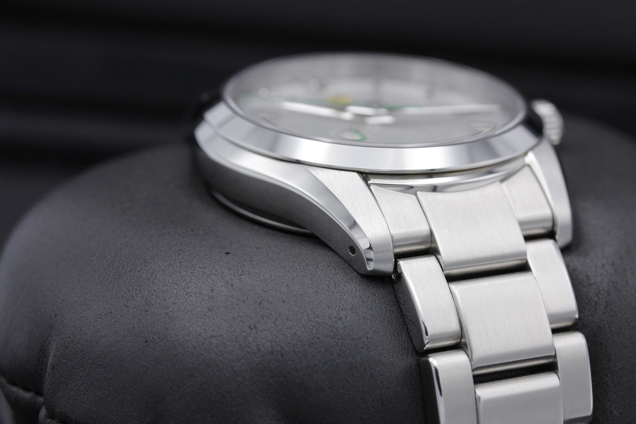 Watch Image 6