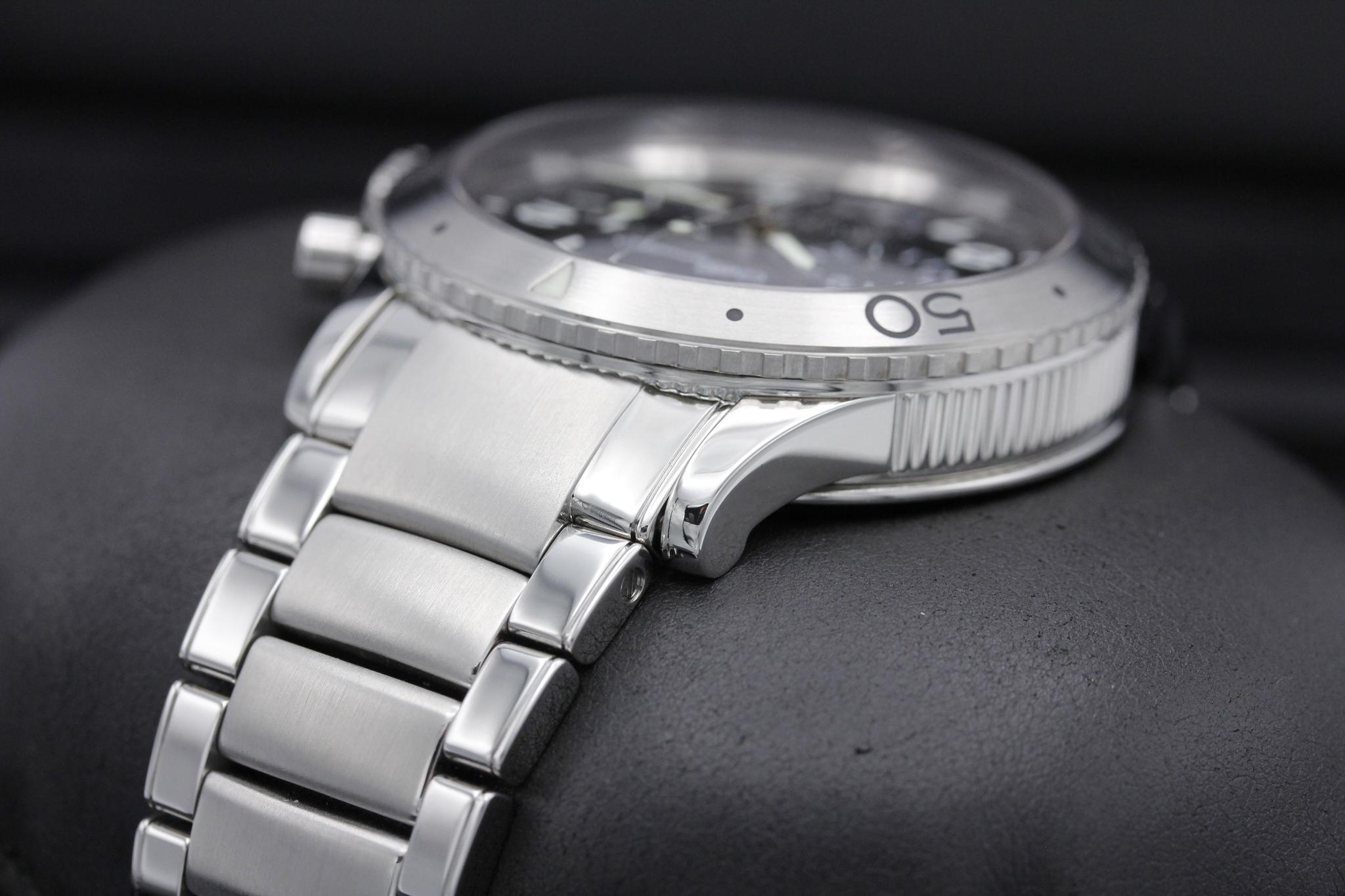 Watch Image 5