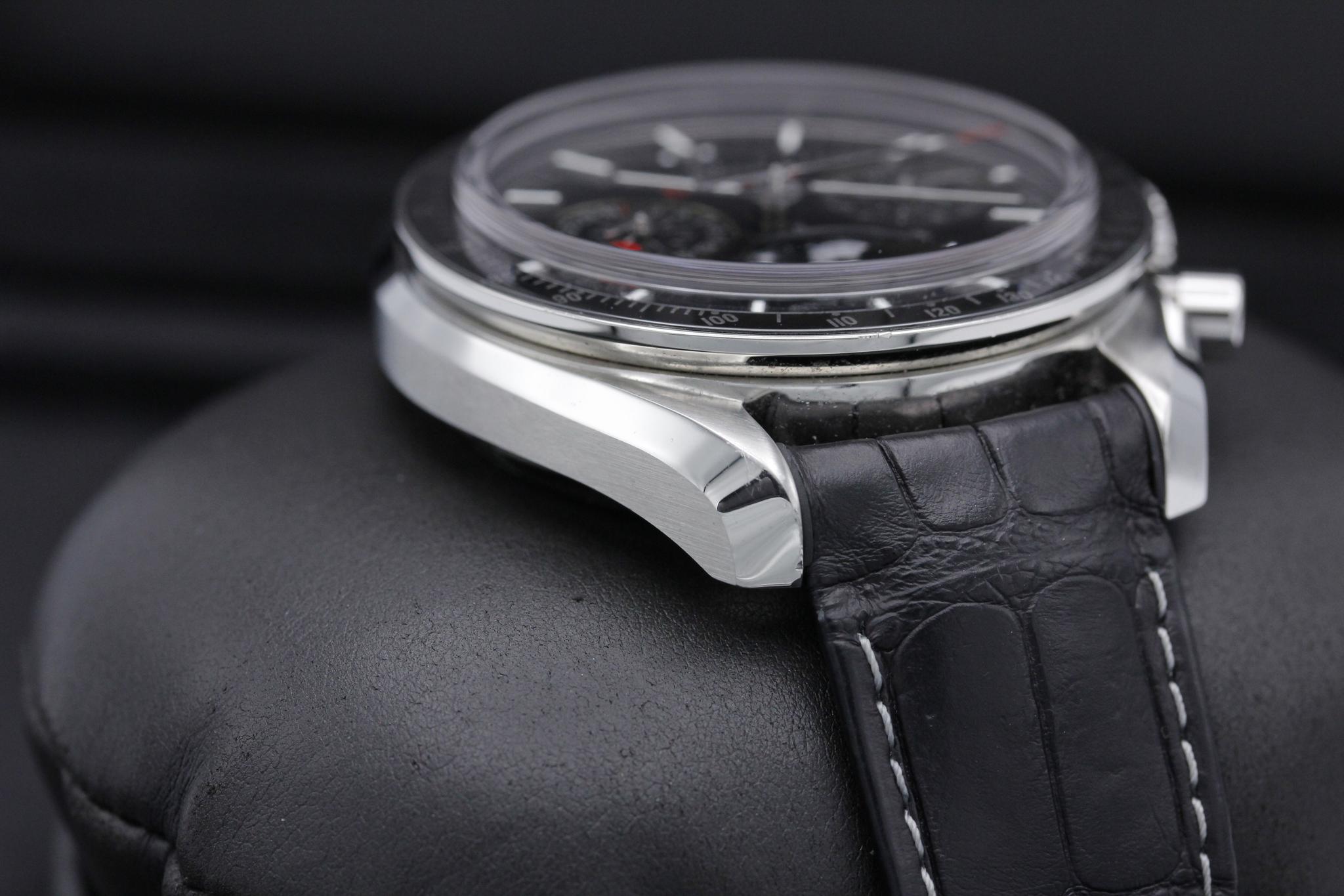 Watch Image 6