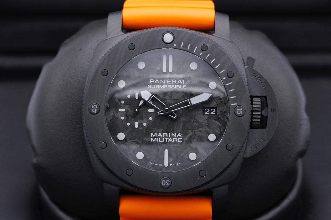 Panerai Submersible Marina Militare Carbotech PAM 979