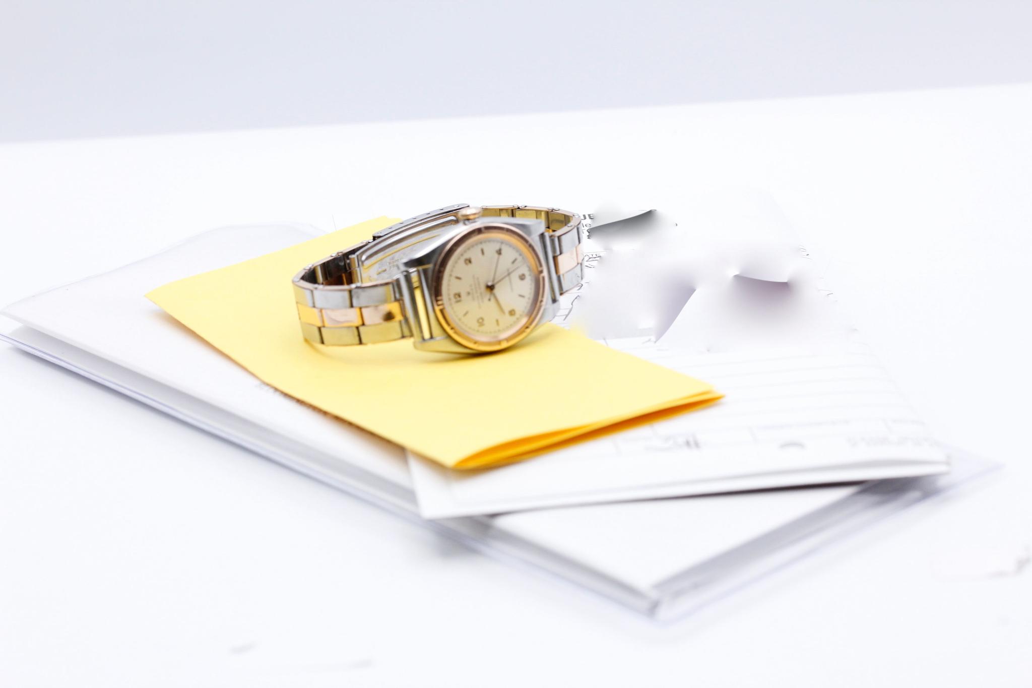 Watch Image 25