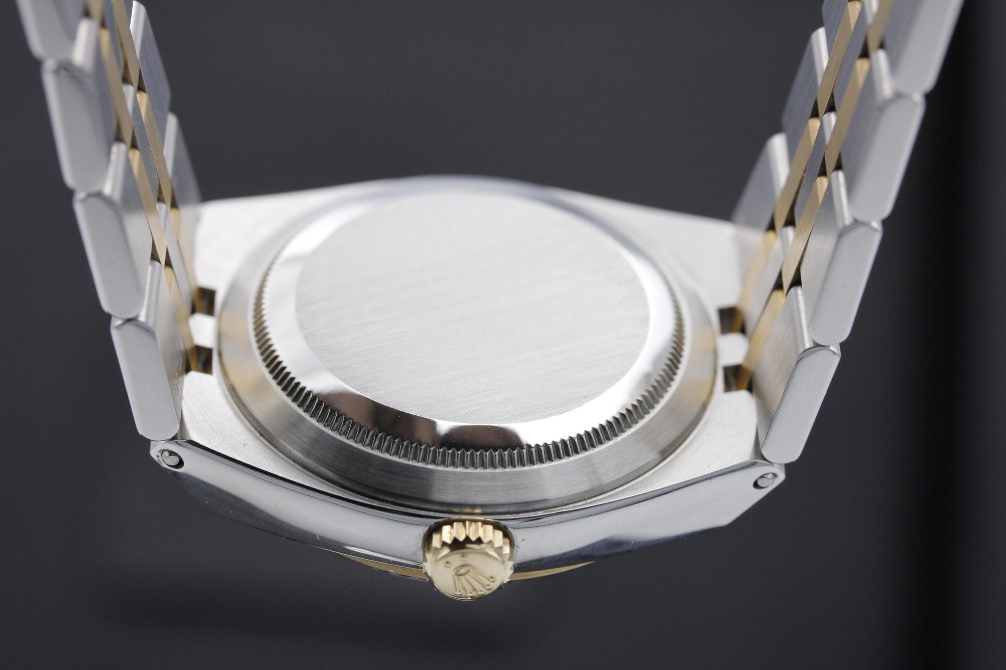 Watch Image 7