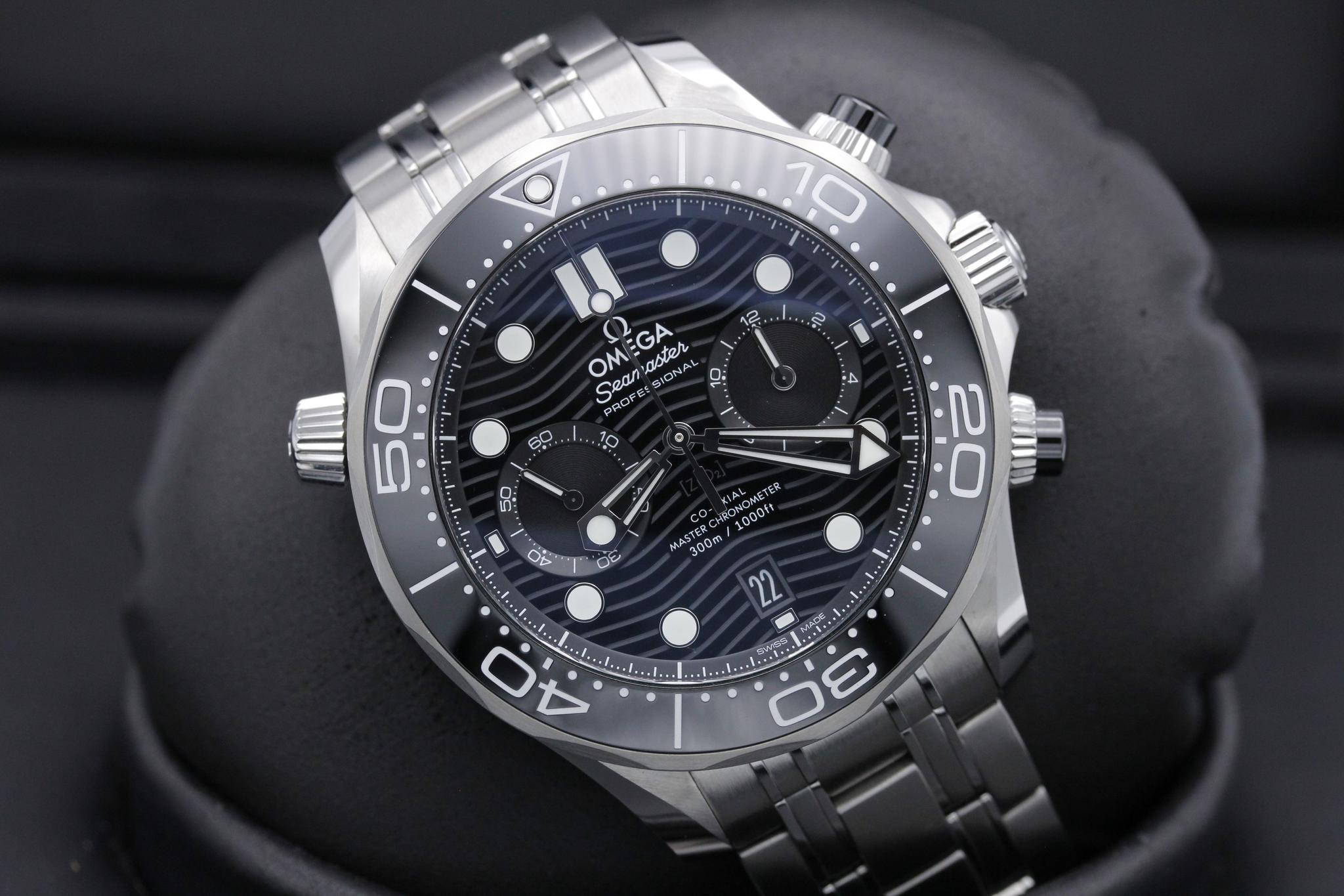 Watch Image 9