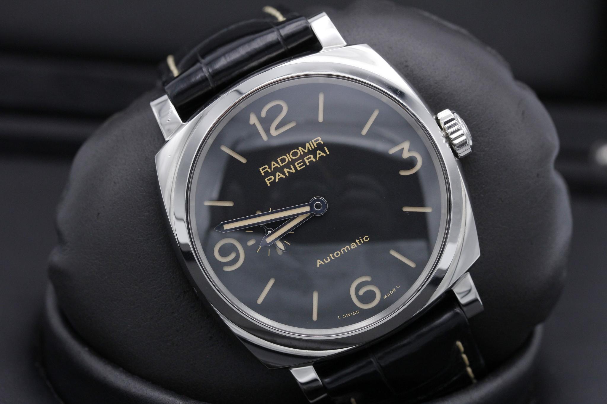 Watch Image 9