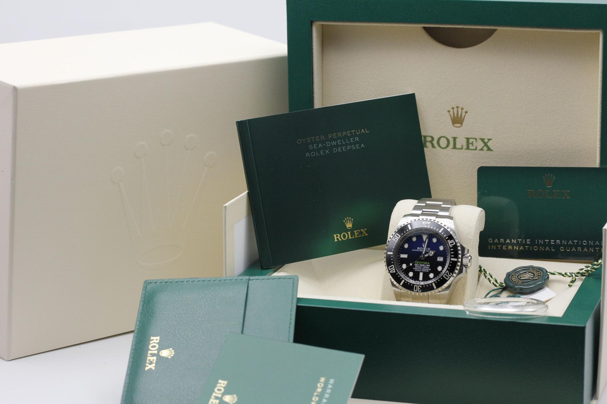Watch Image 11