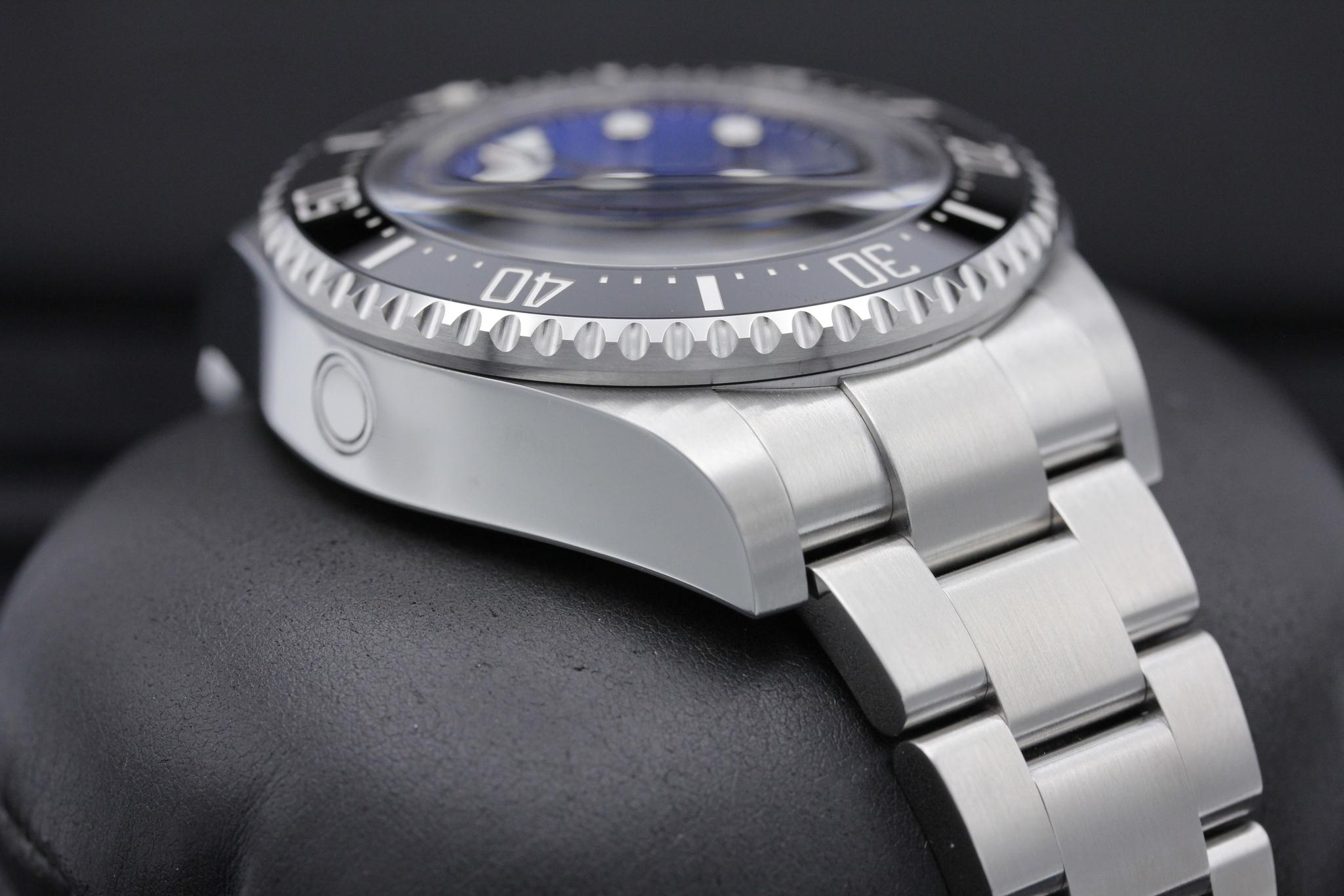 Watch Image 6