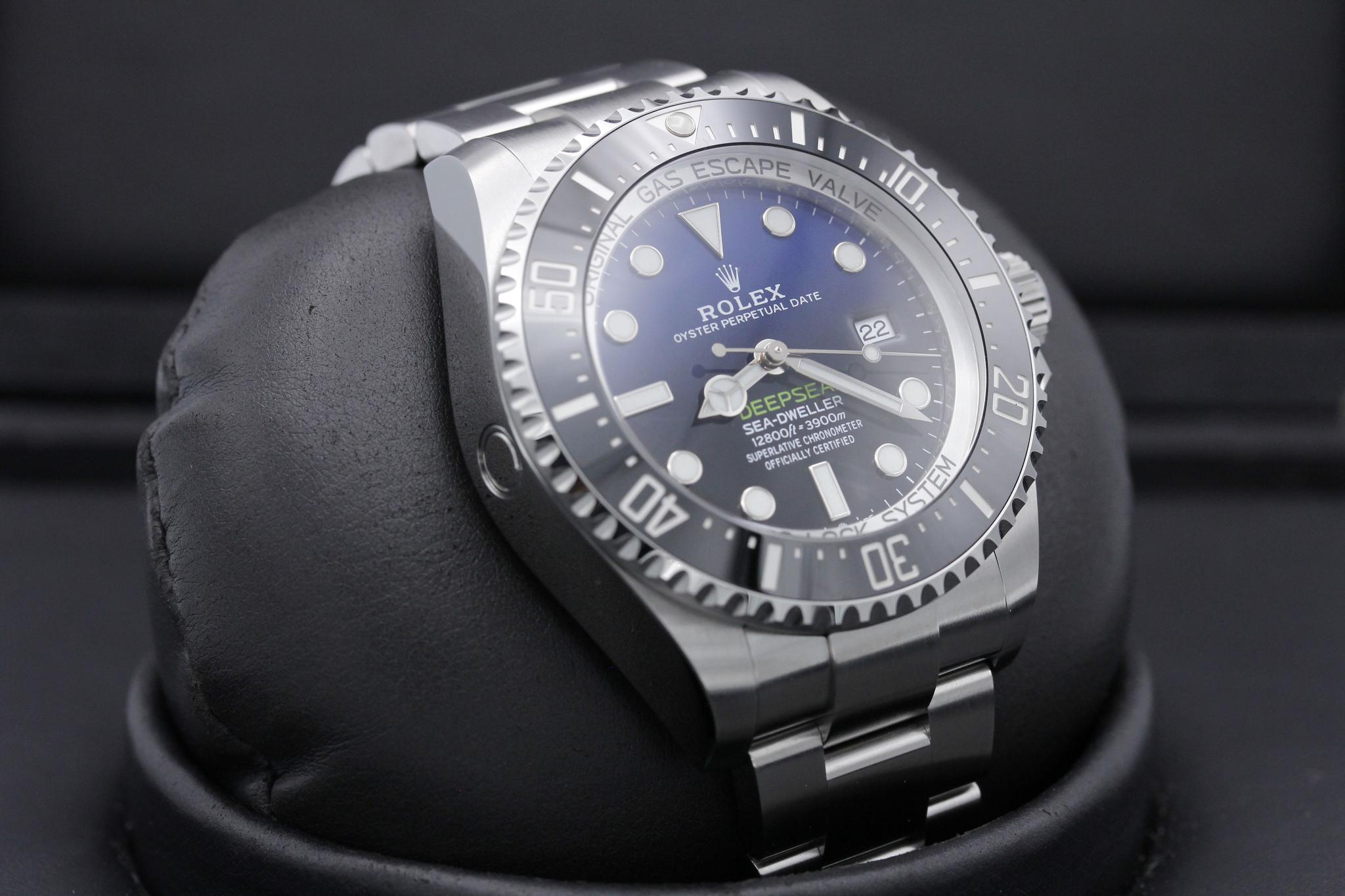 Watch Image 10
