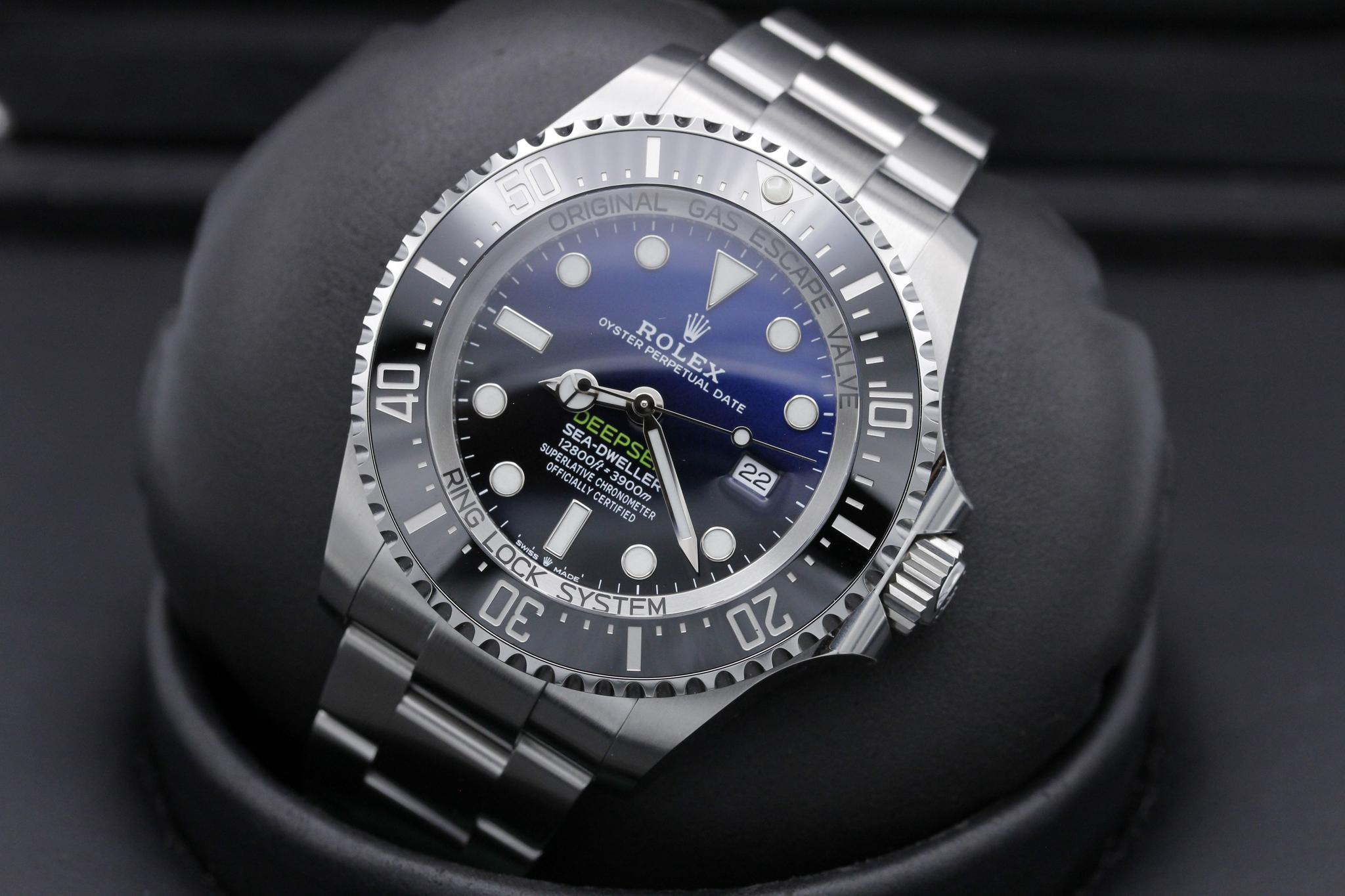 Watch Image 9