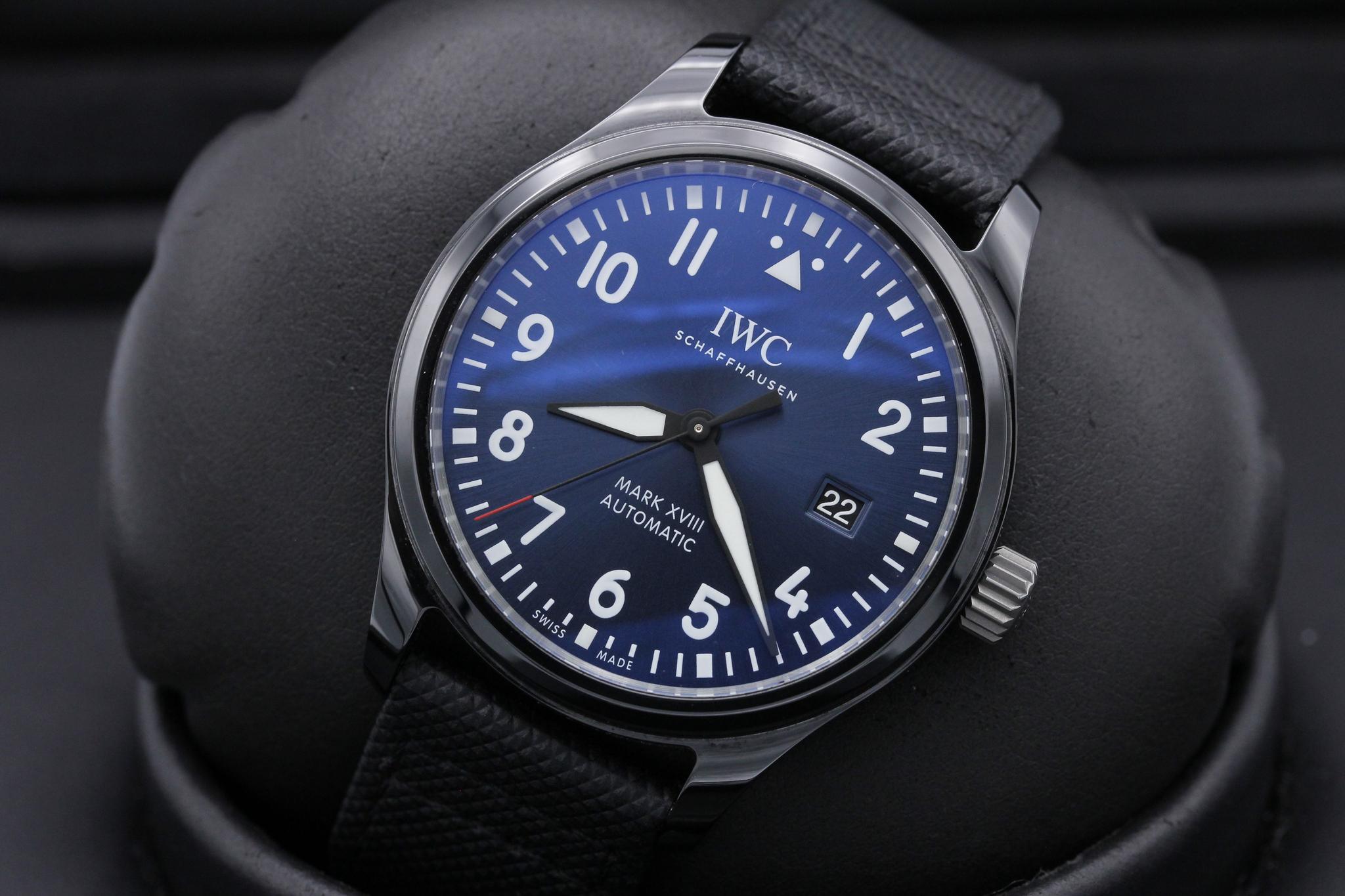 Watch Image 9