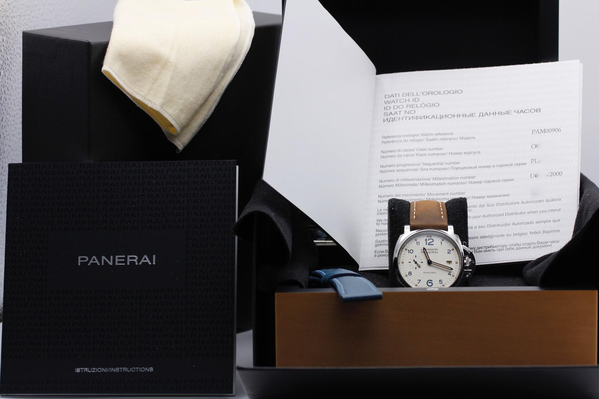 Watch Image 11