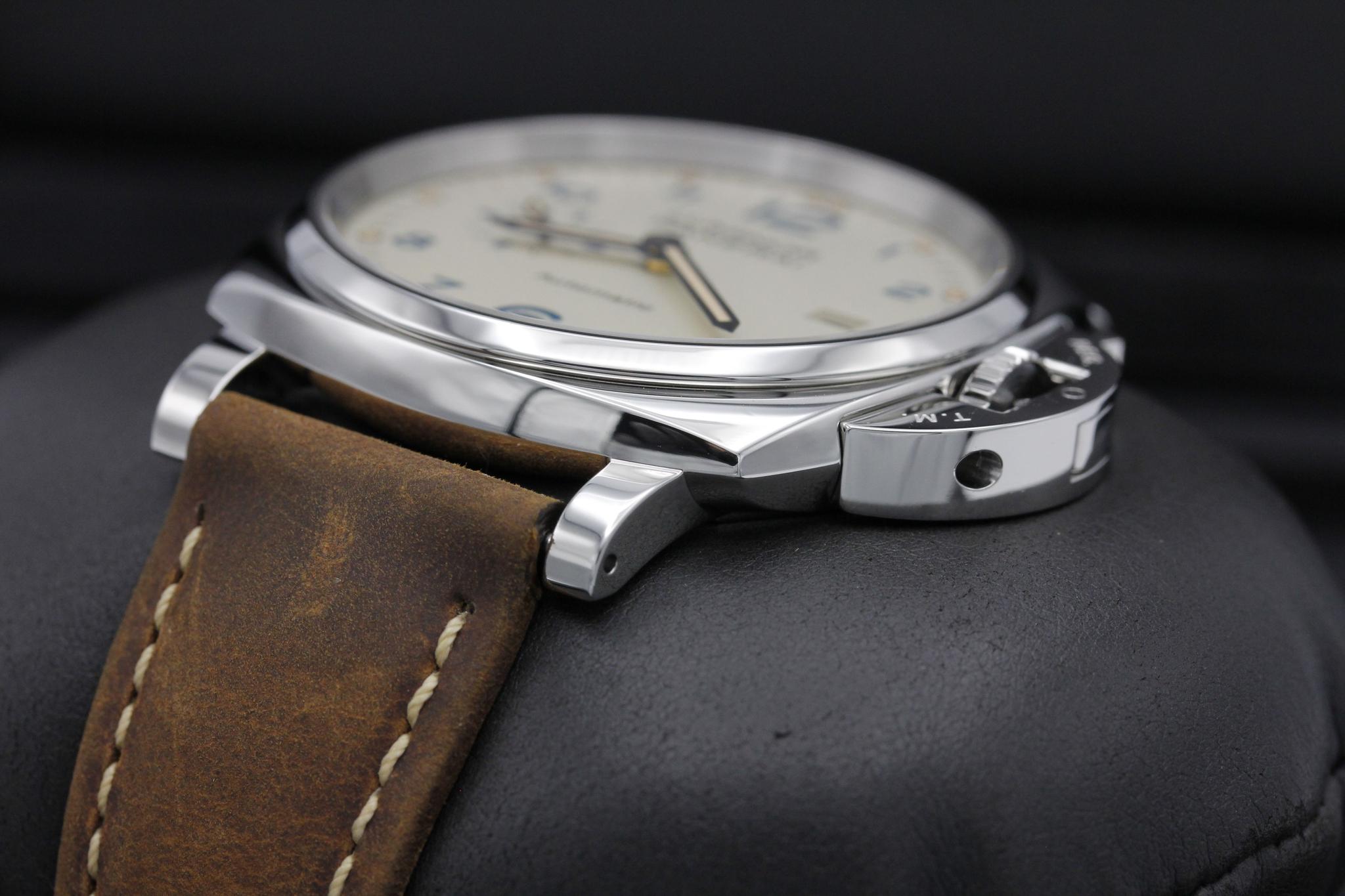 Watch Image 2