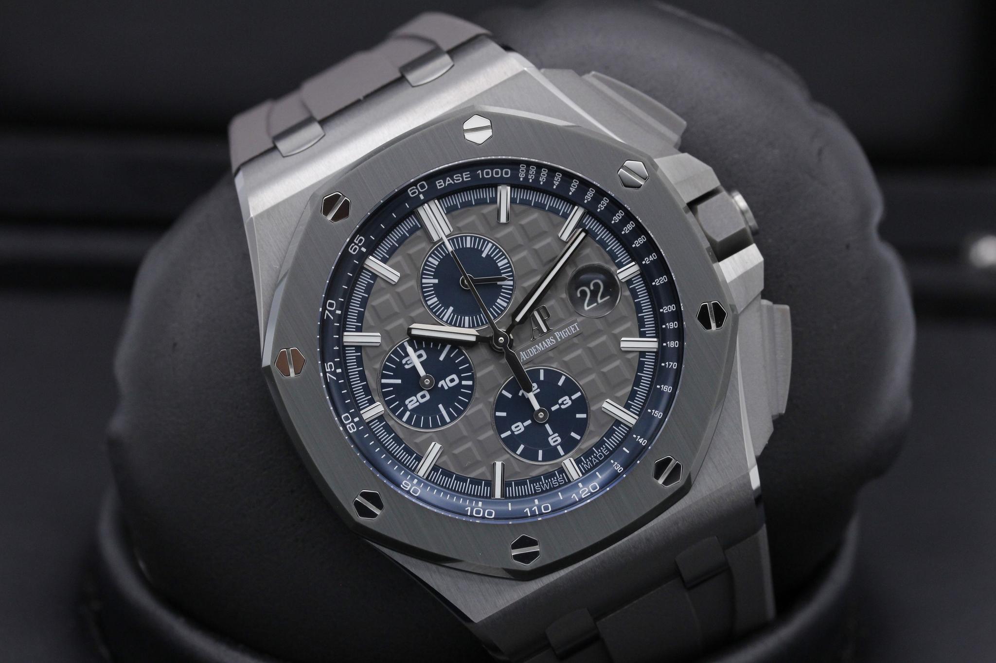 Watch Image 9