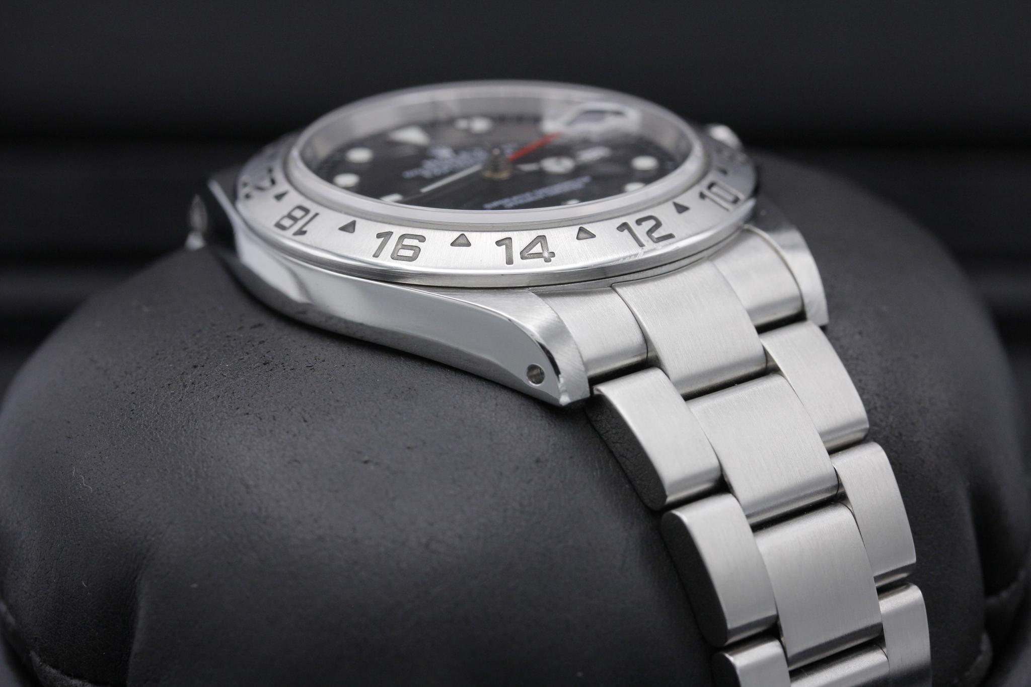 Watch Image 6