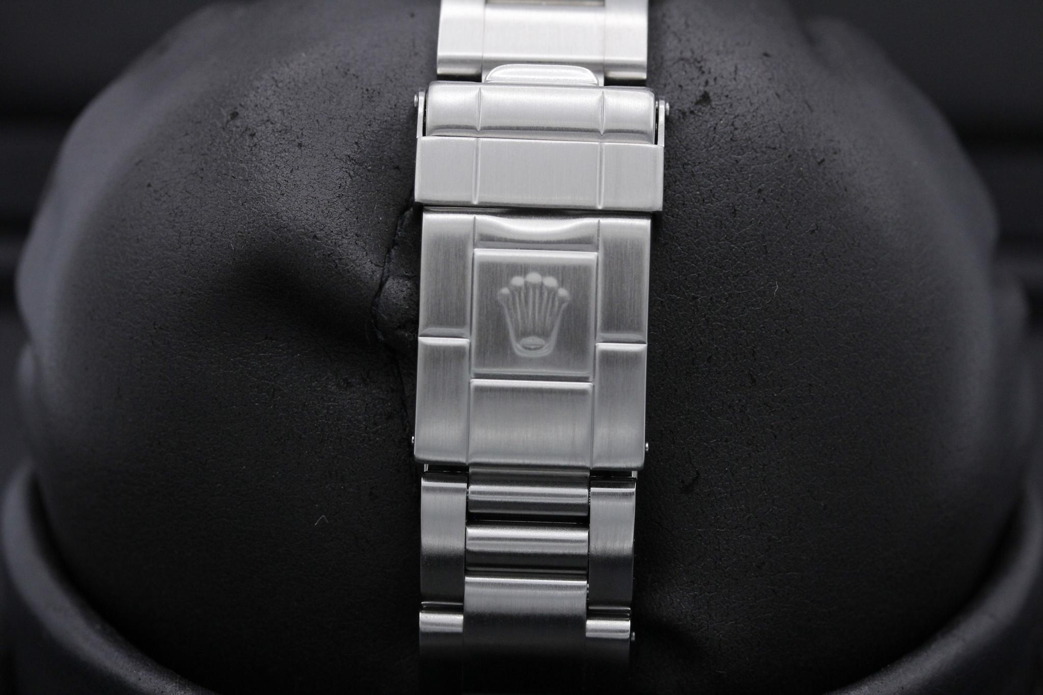 Watch Image 8