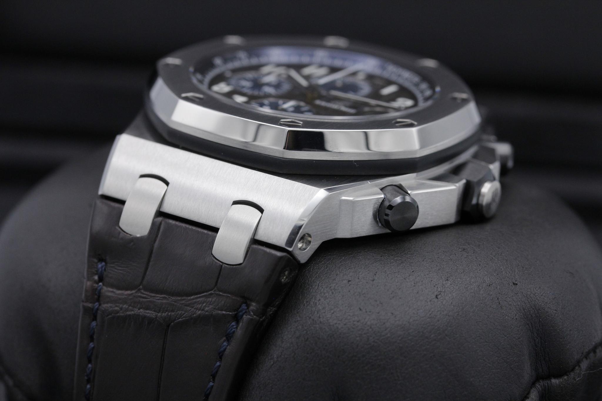 Watch Image 2