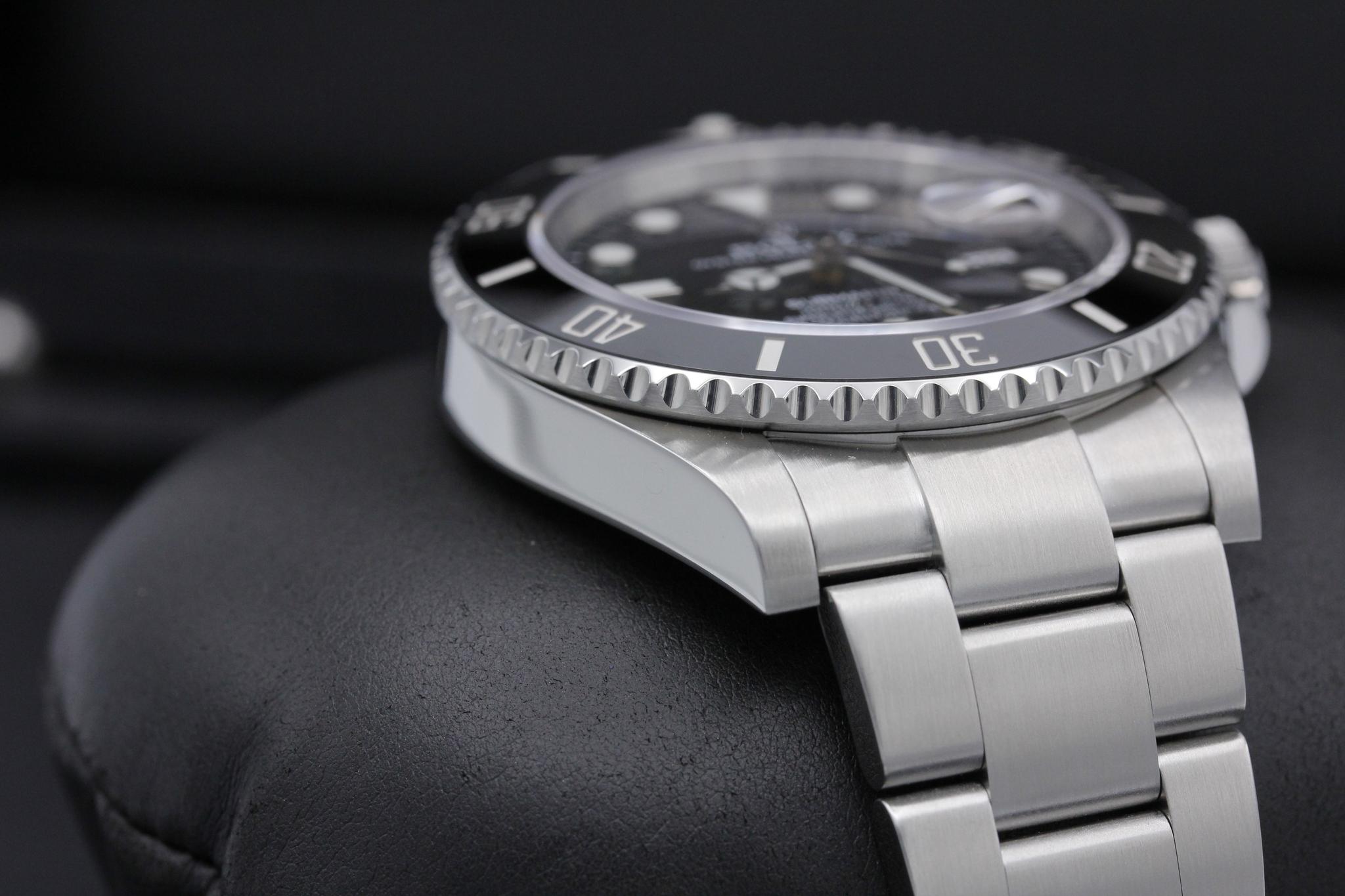 Watch Image 6
