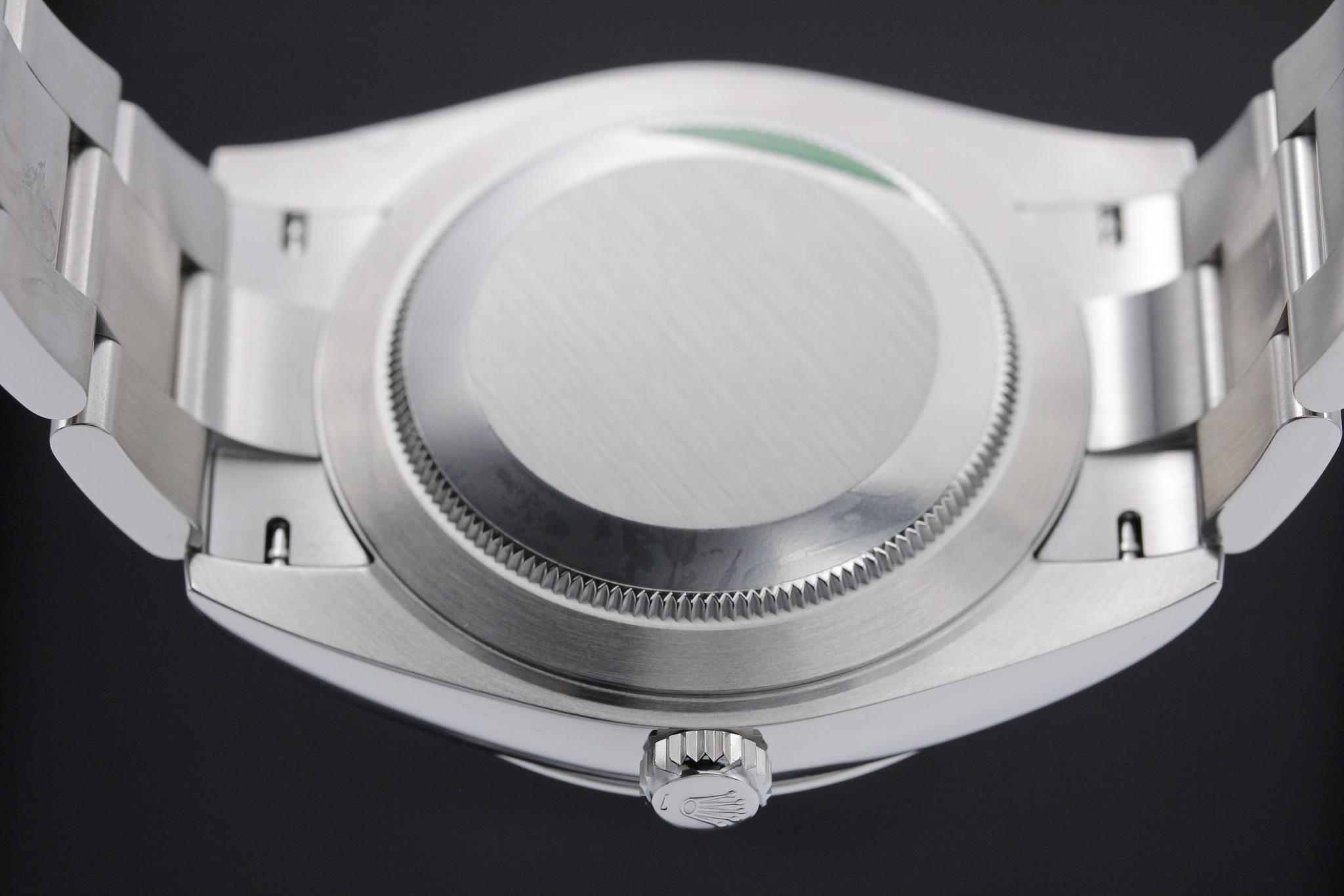 Watch Image 7