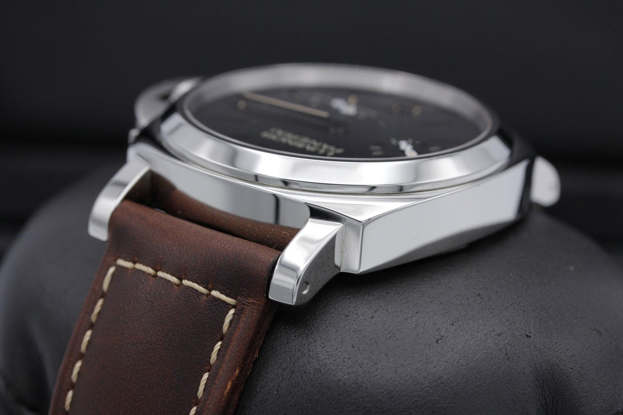 Watch Image 5