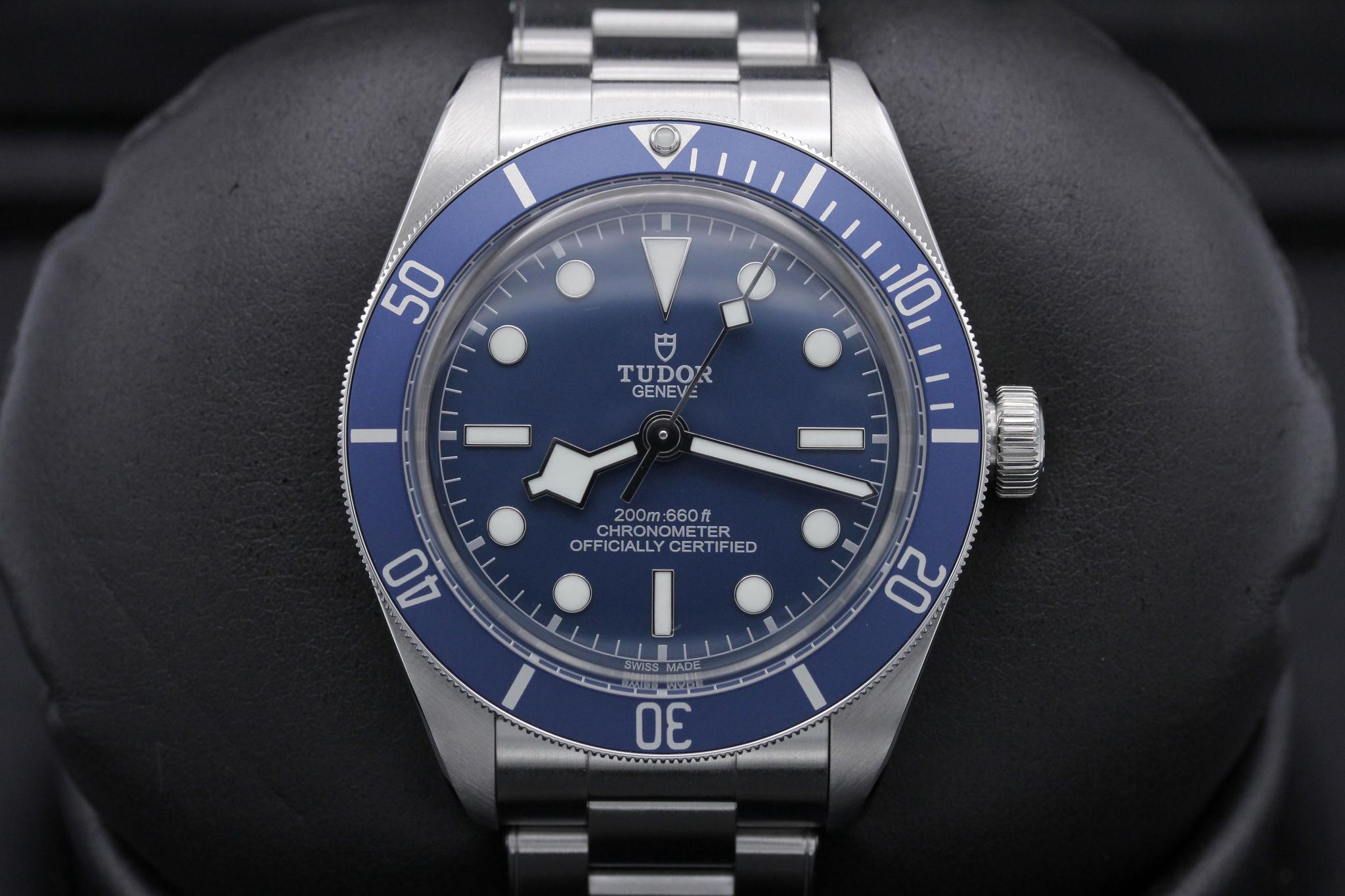Watch Image 1