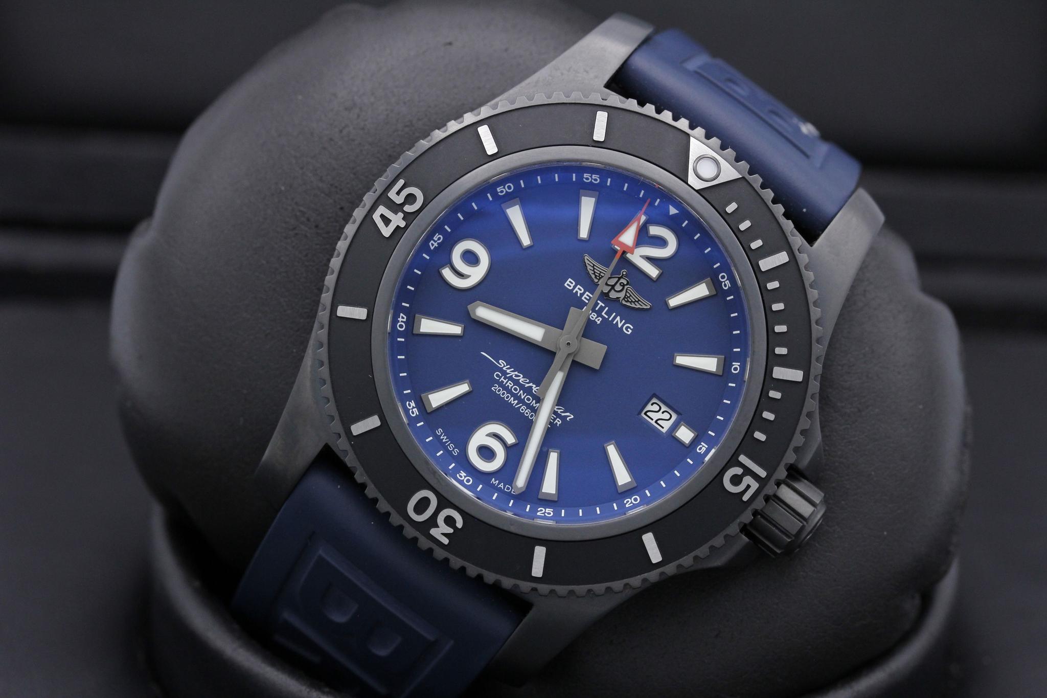 Watch Image 10