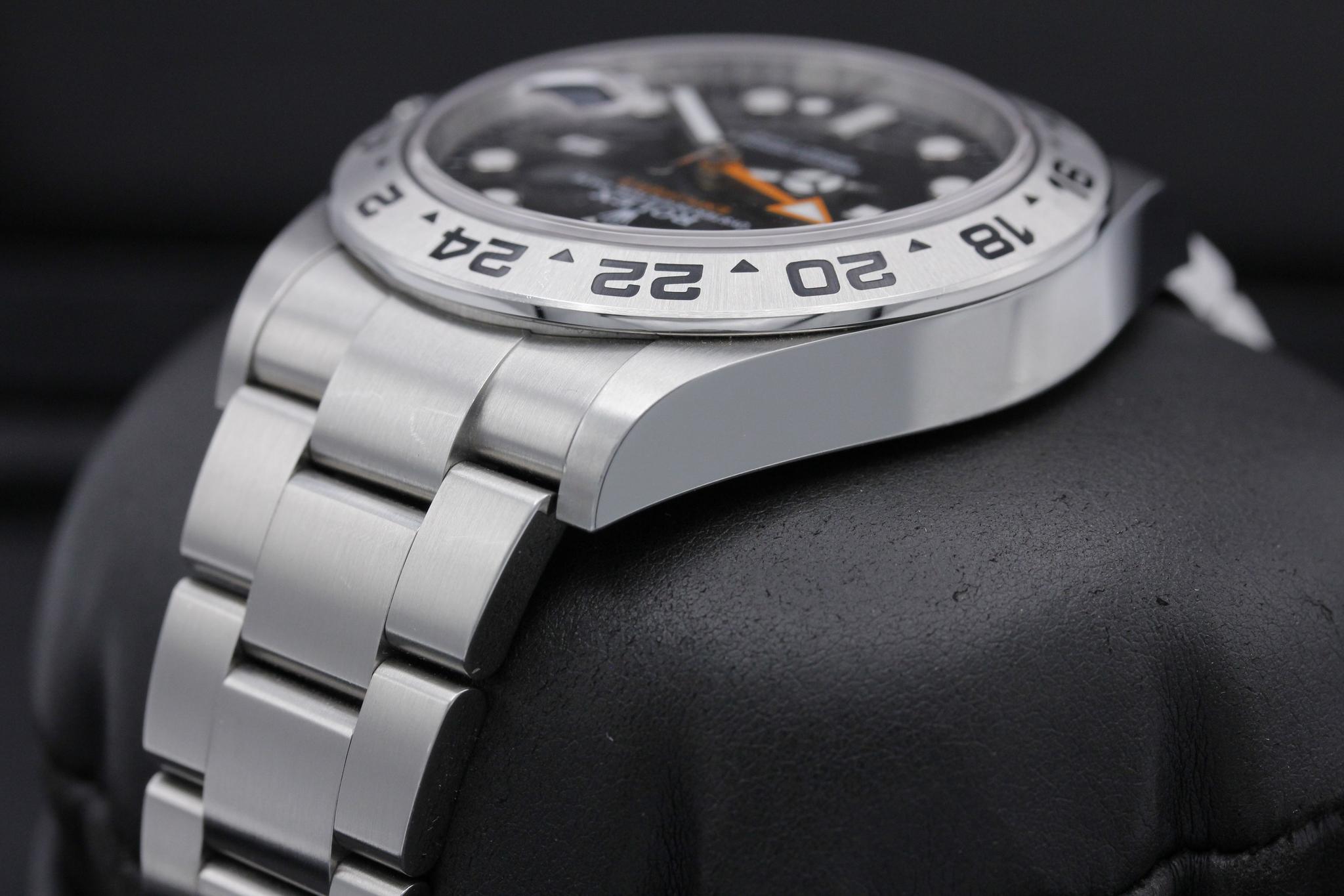 Watch Image 5