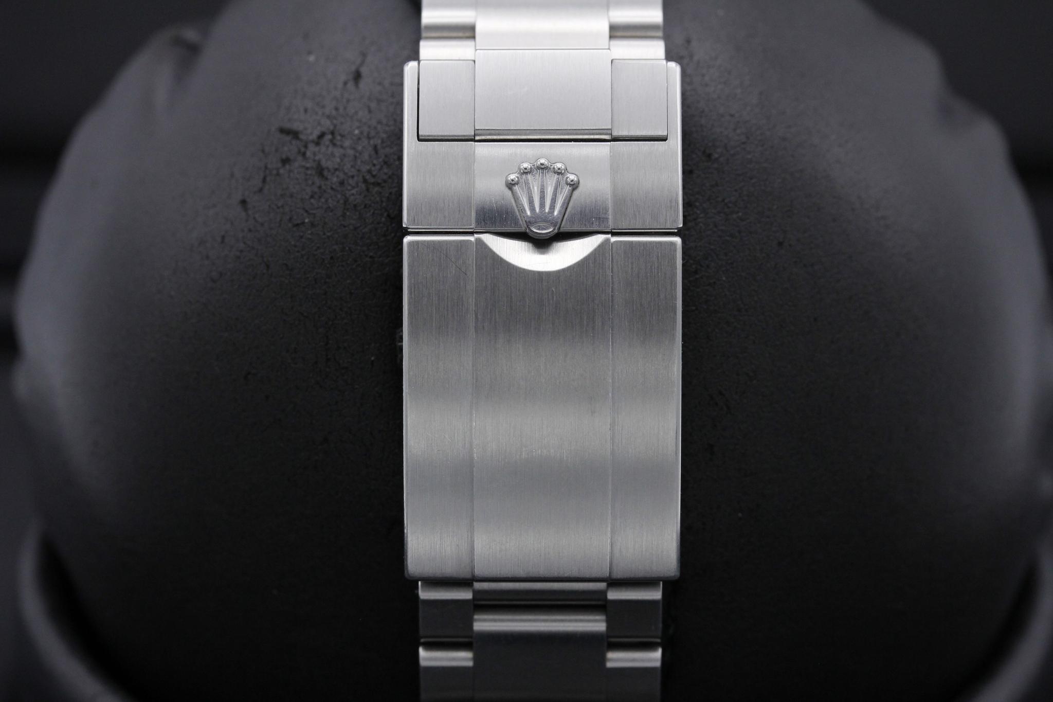 Watch Image 8