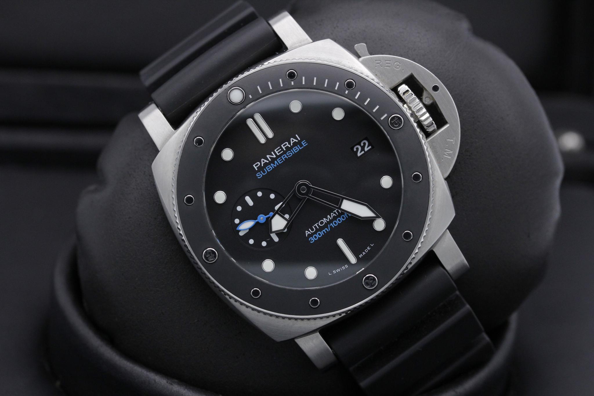 Watch Image 9