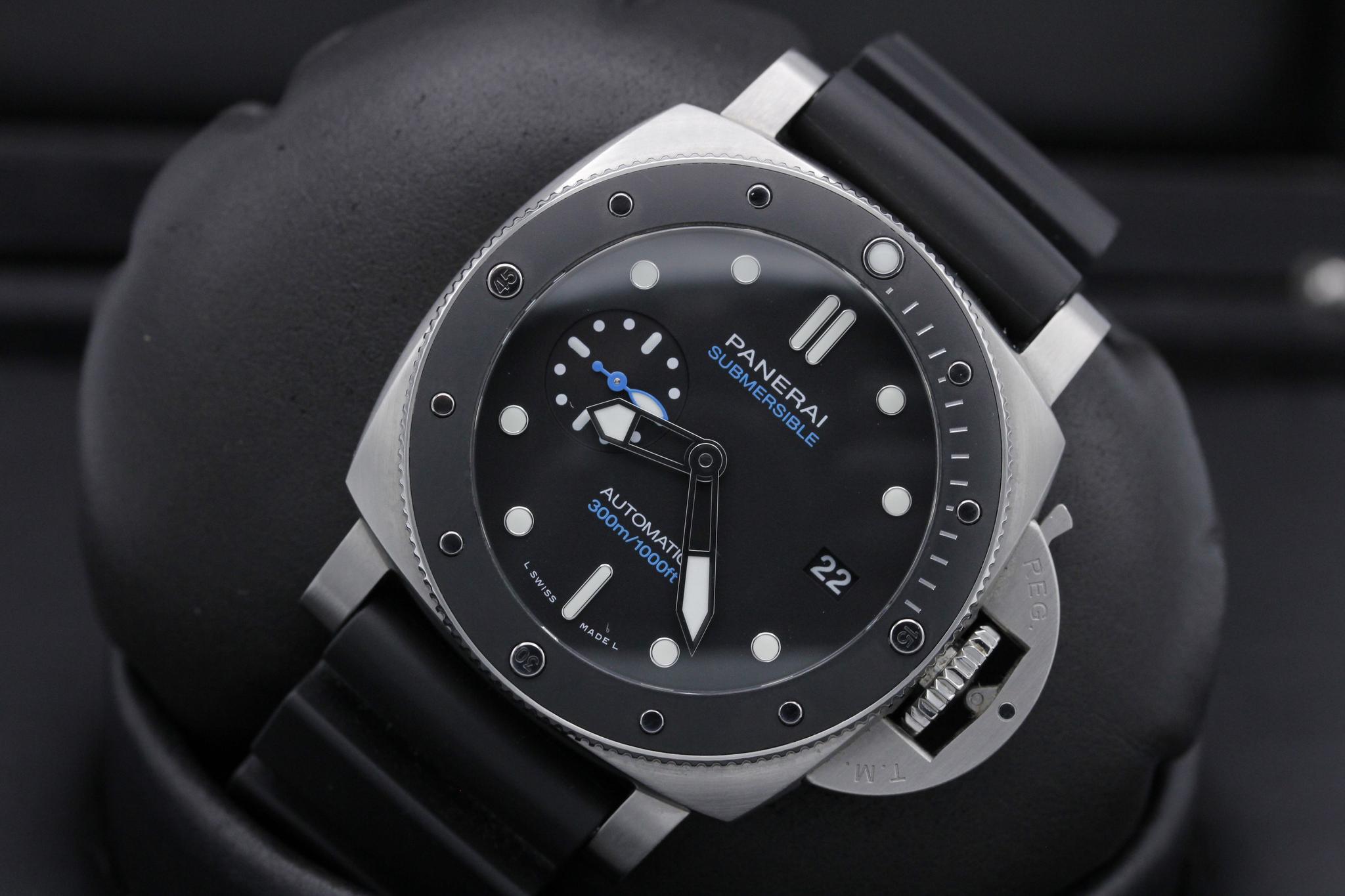 Watch Image 10