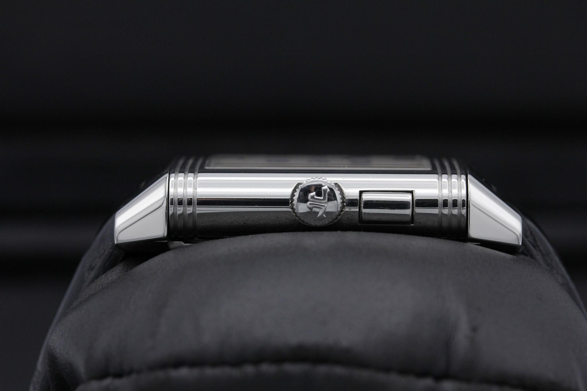 Watch Image 3