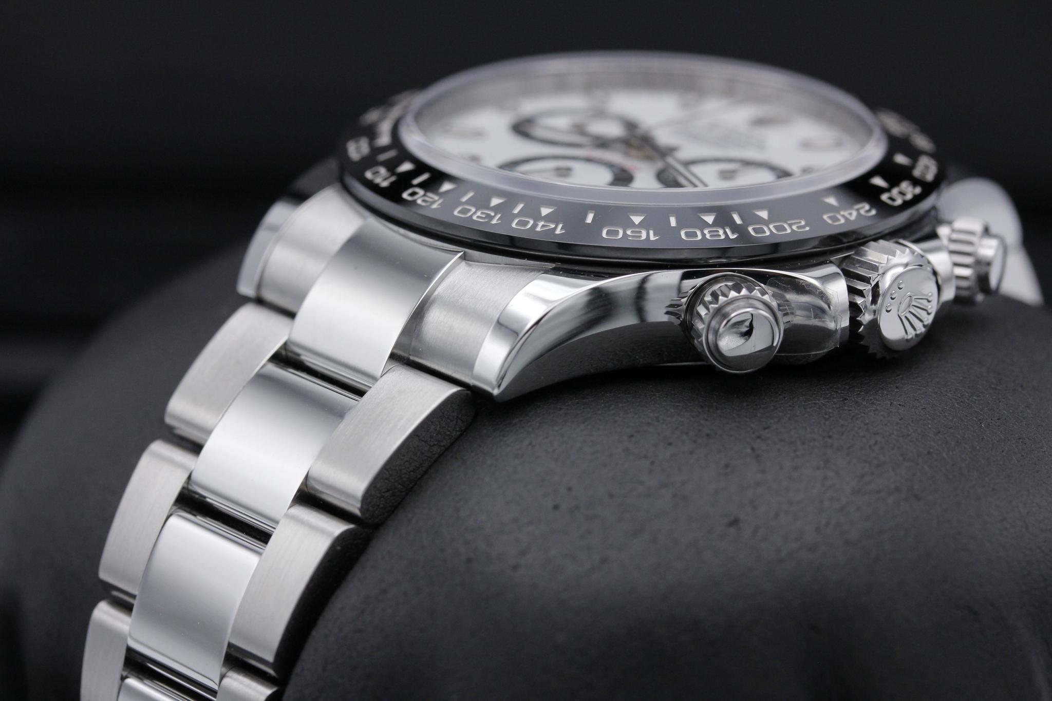 Watch Image 2