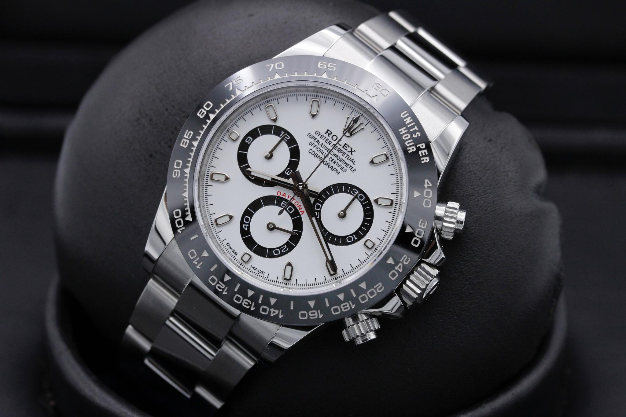 Watch Image 9