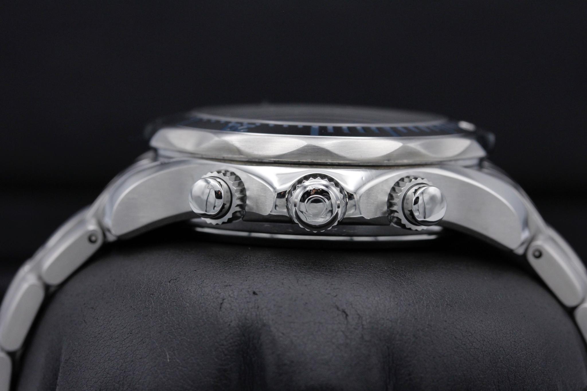 Watch Image 3