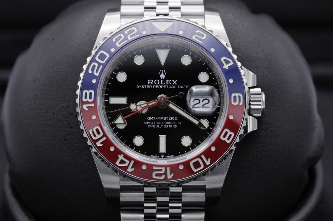 Rolex Gmt Master II "Pepsi" 126710BLRO