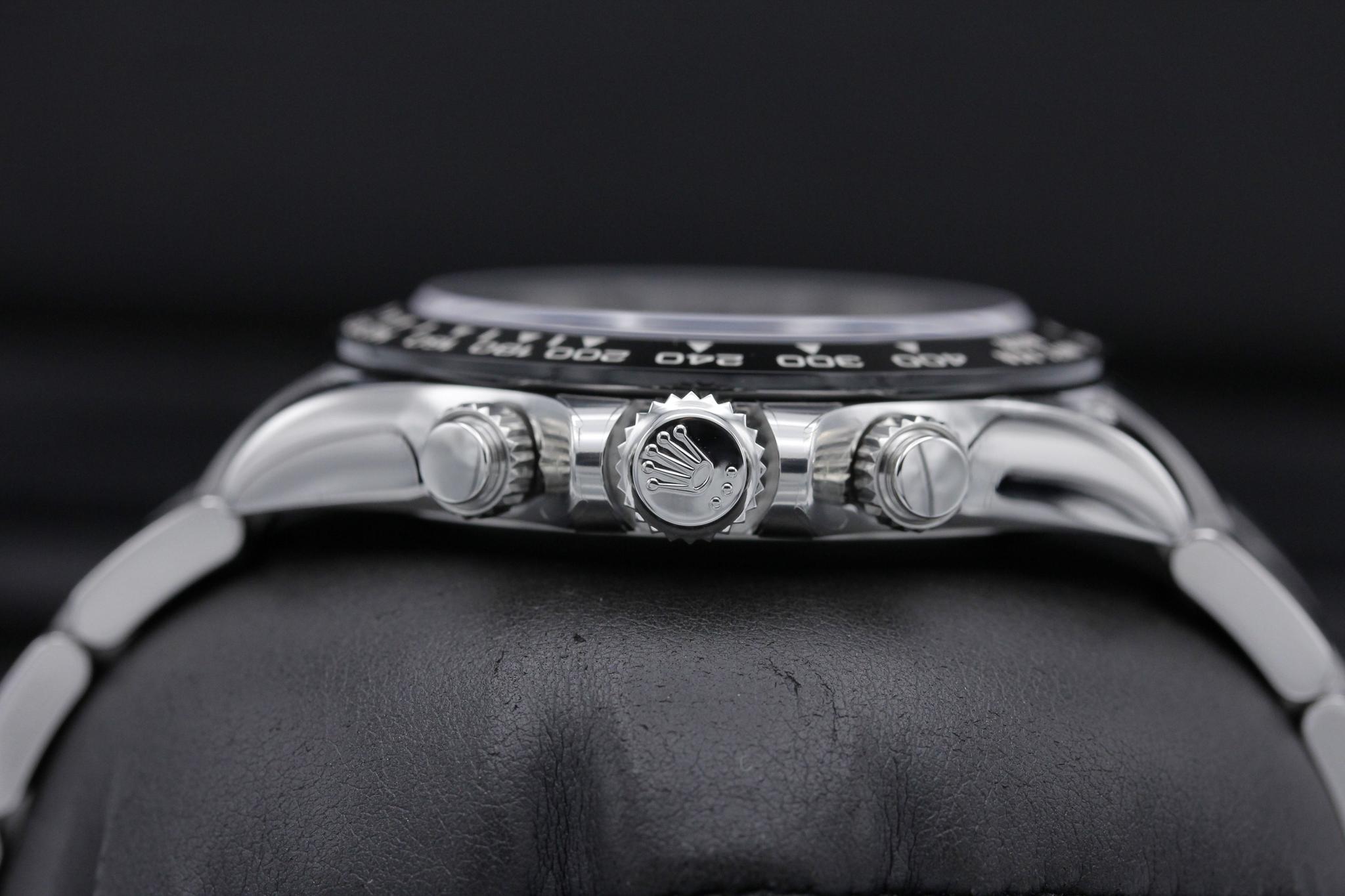 Watch Image 3