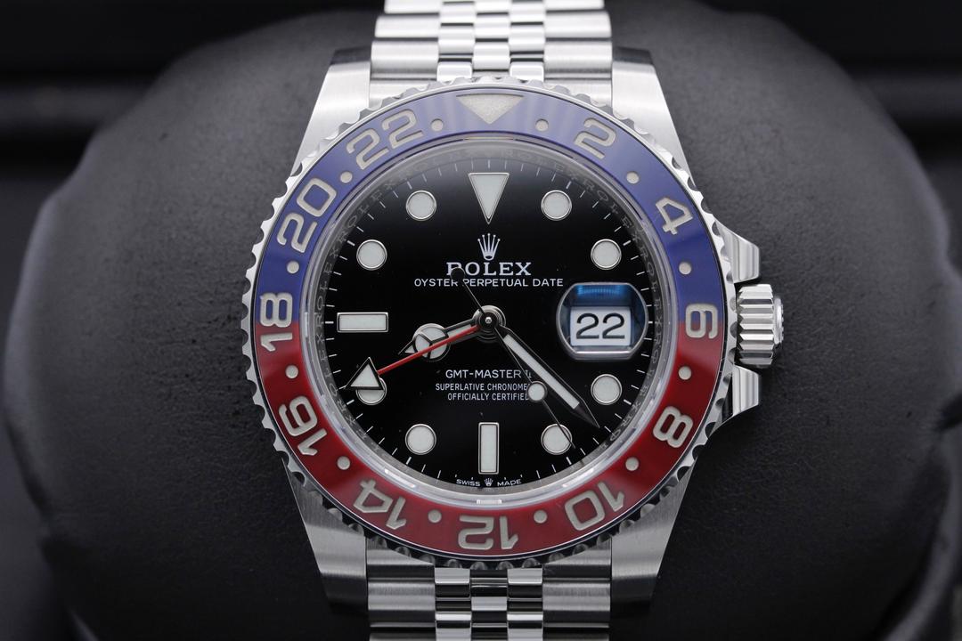 Rolex Gmt Master II "Pepsi" 126710BLRO