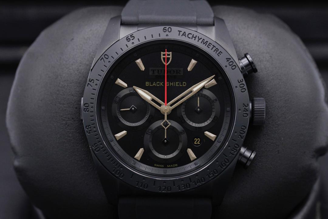 Tudor Fast Rider Black Shield 42000cn