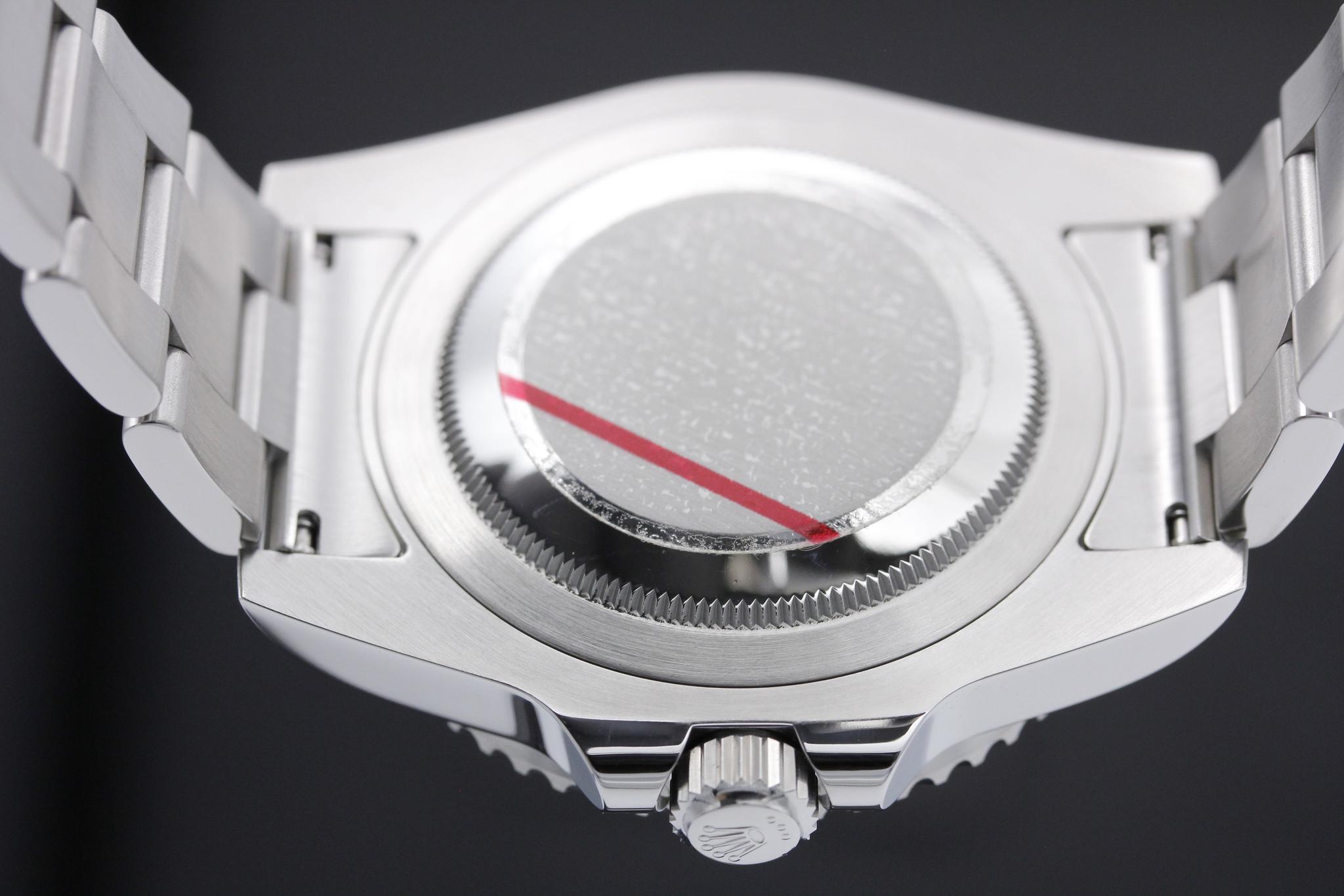 Watch Image 7