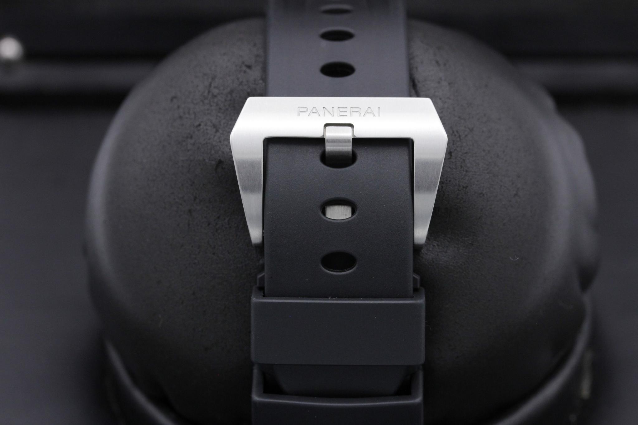 Watch Image 8