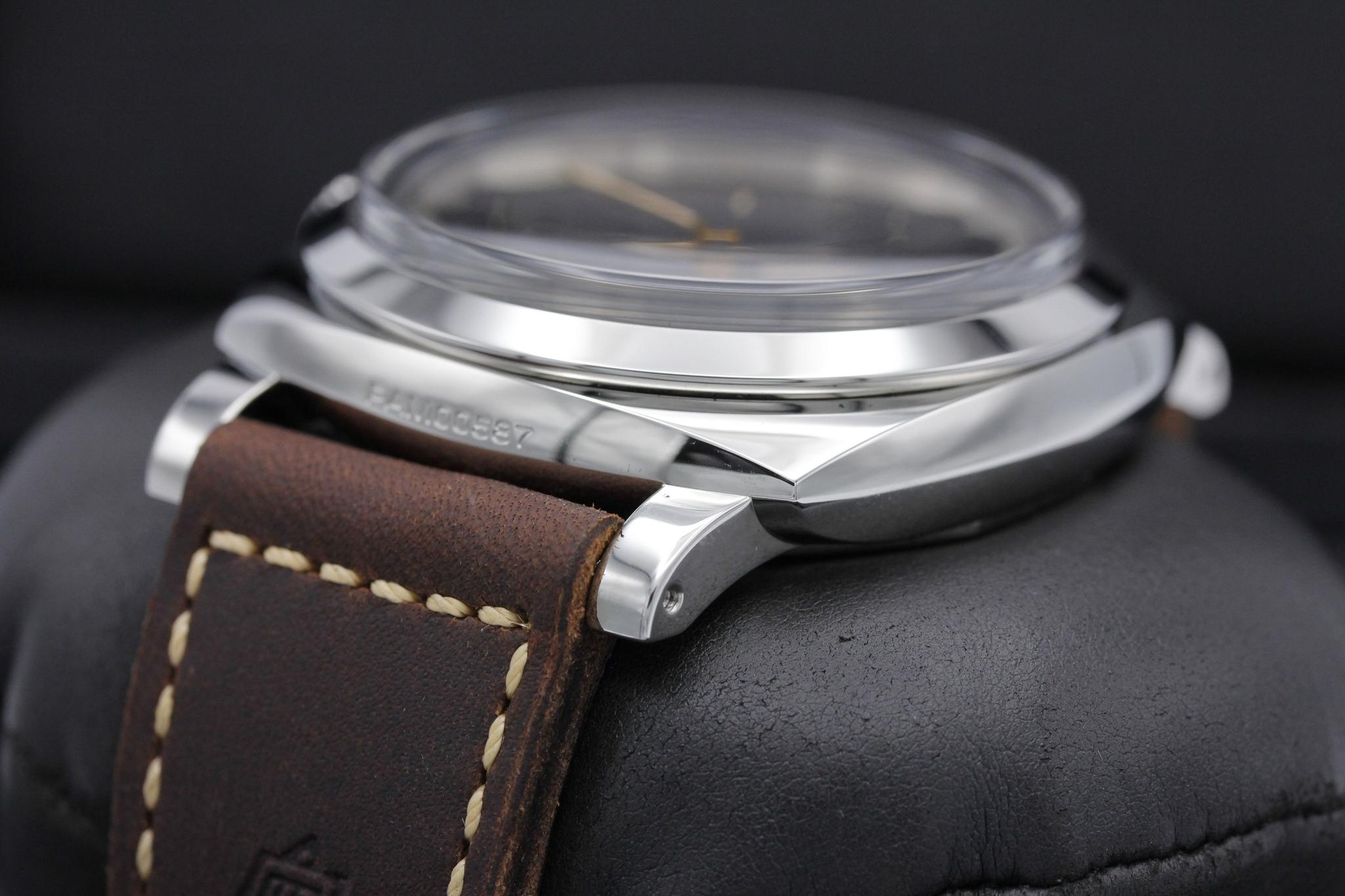 Watch Image 5