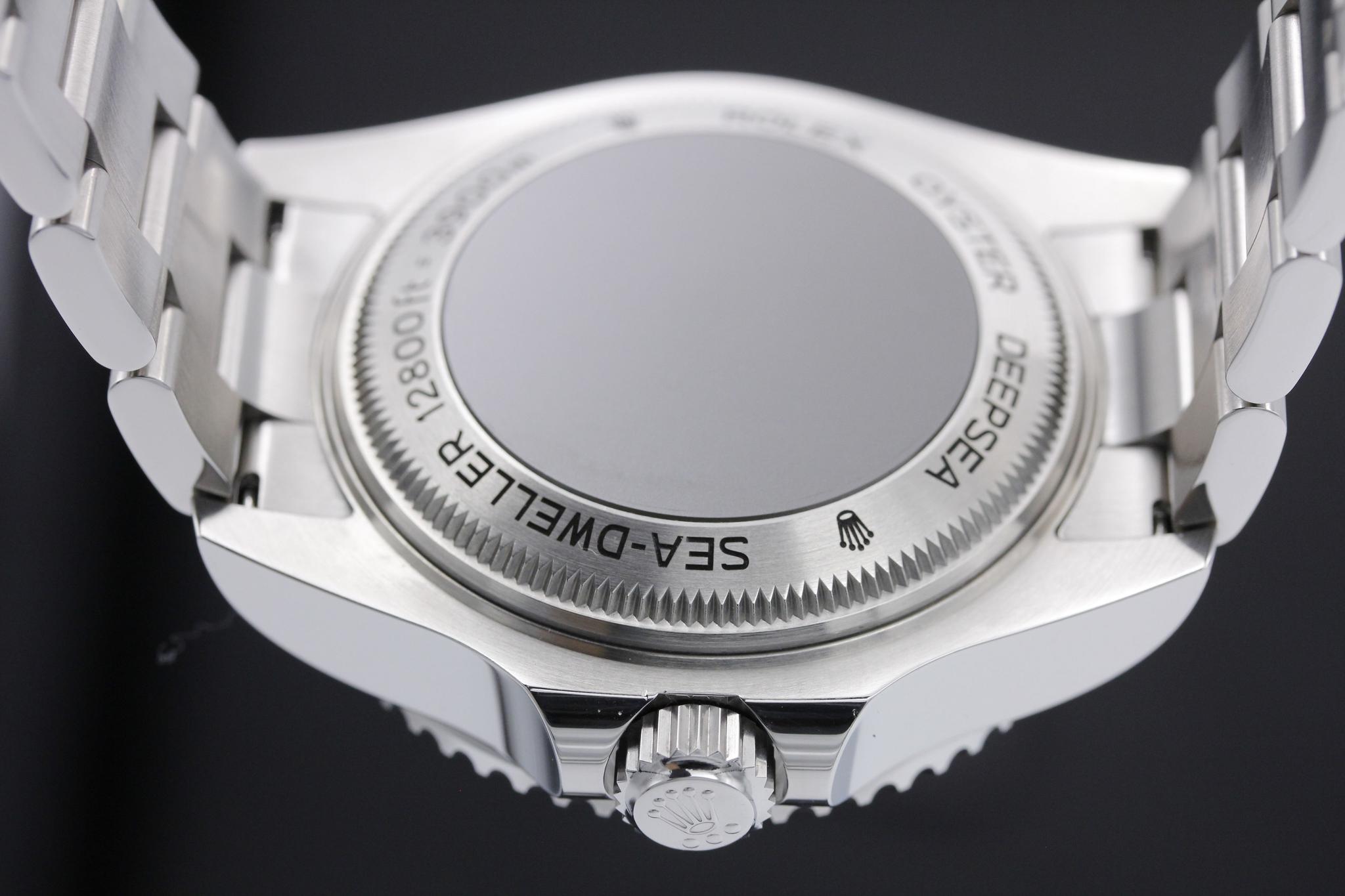 Watch Image 7