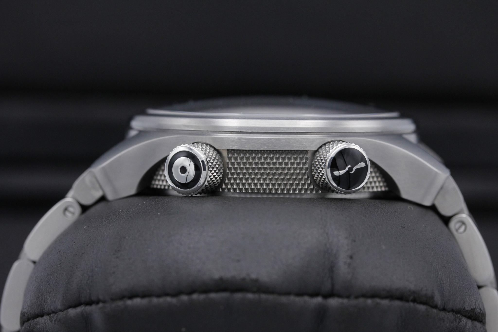 Watch Image 3