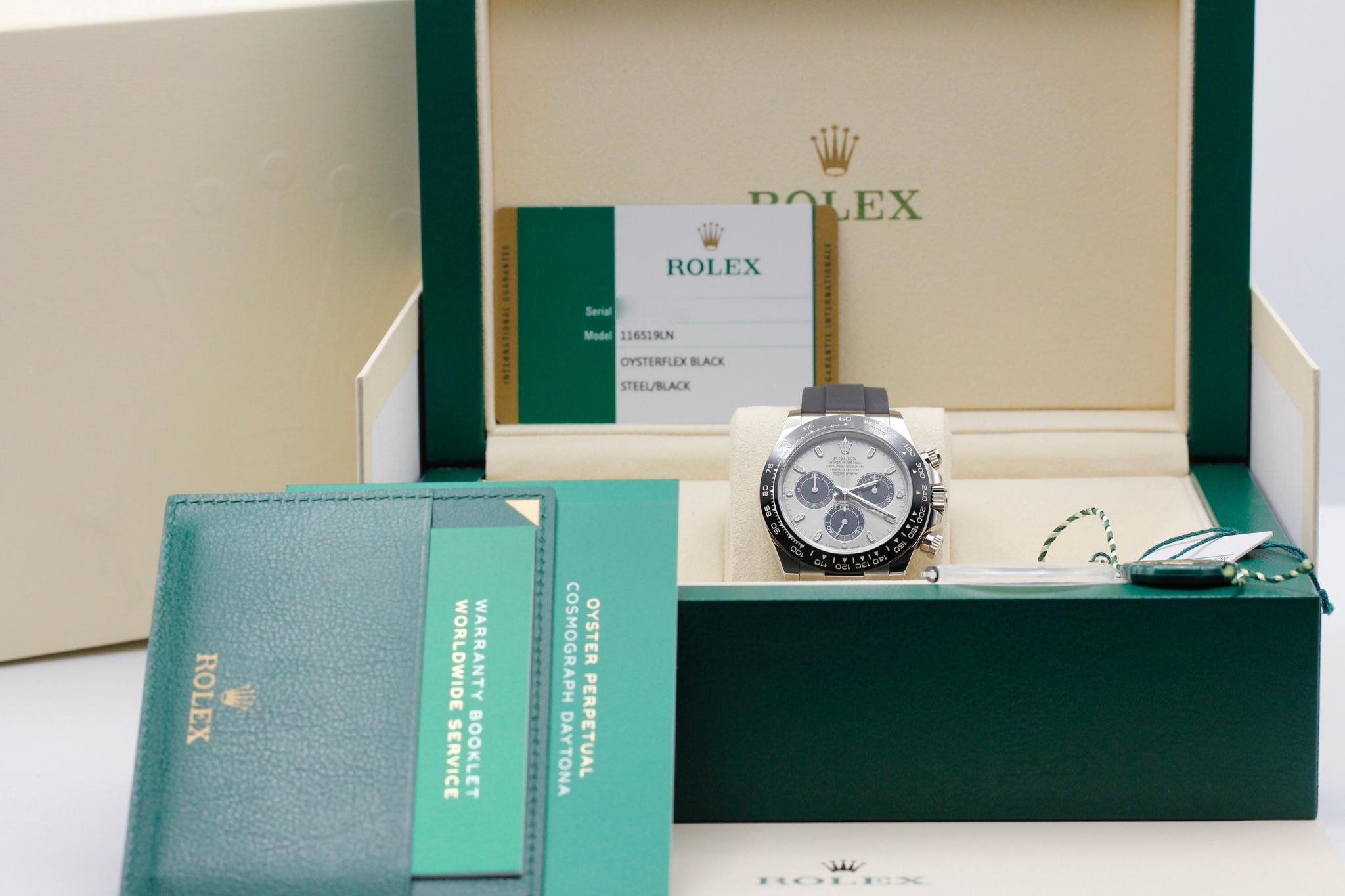 Watch Image 11