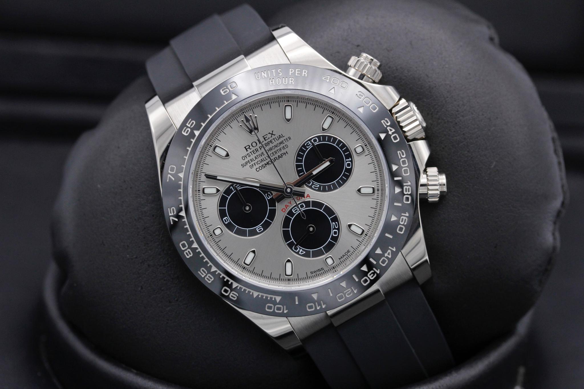 Watch Image 9